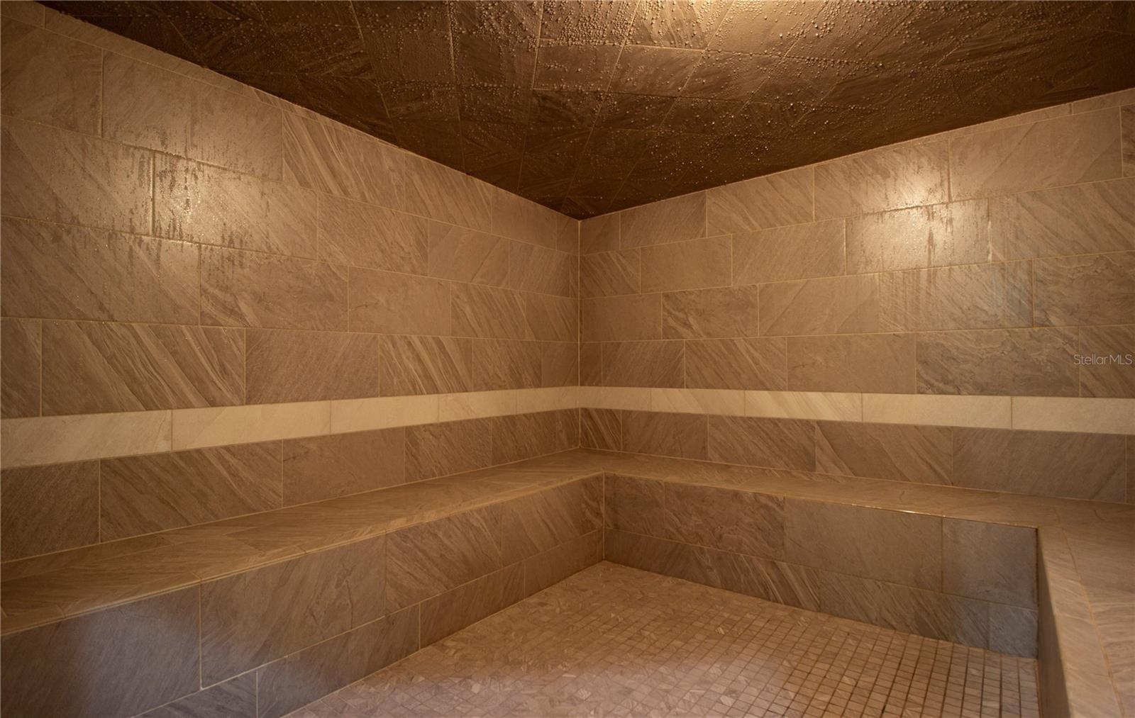 Image 67 of 68 For 2415 Twickingham Court