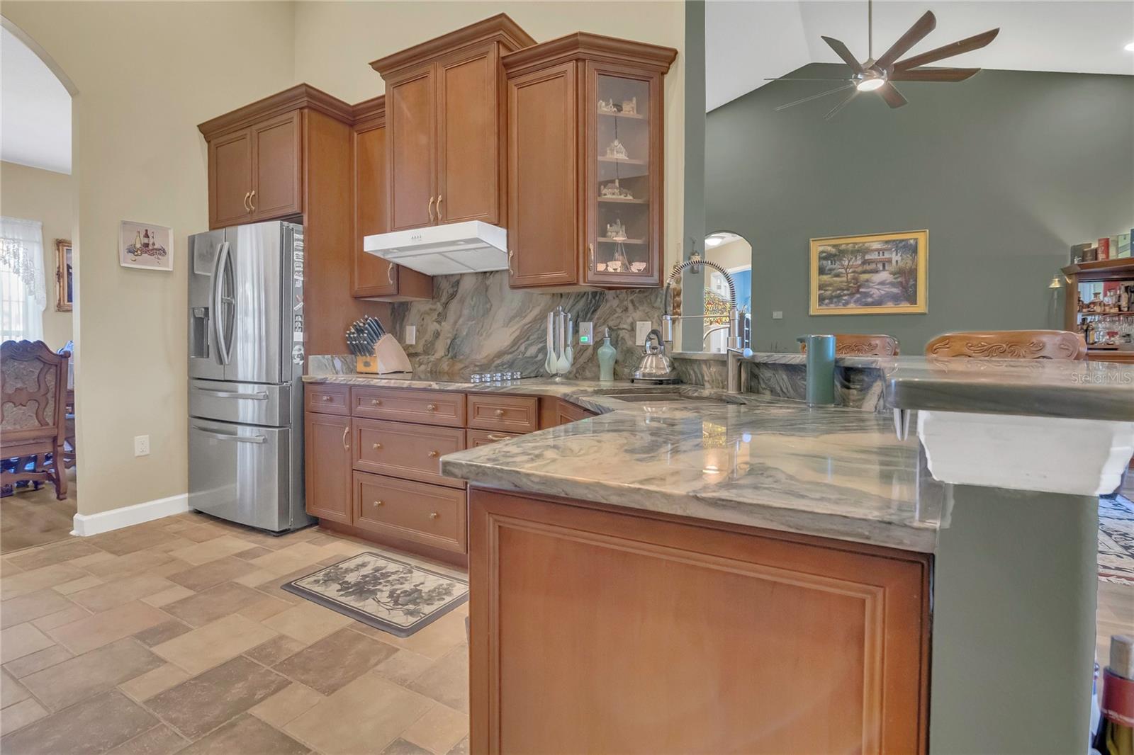 Image 13 of 41 For 7629 Lake Angelina Drive