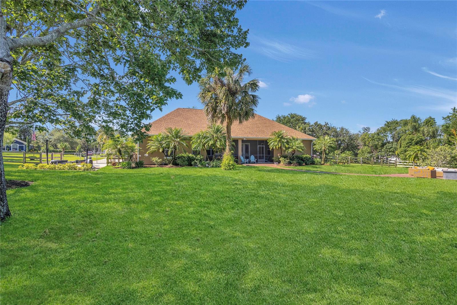 Image 34 of 41 For 7629 Lake Angelina Drive