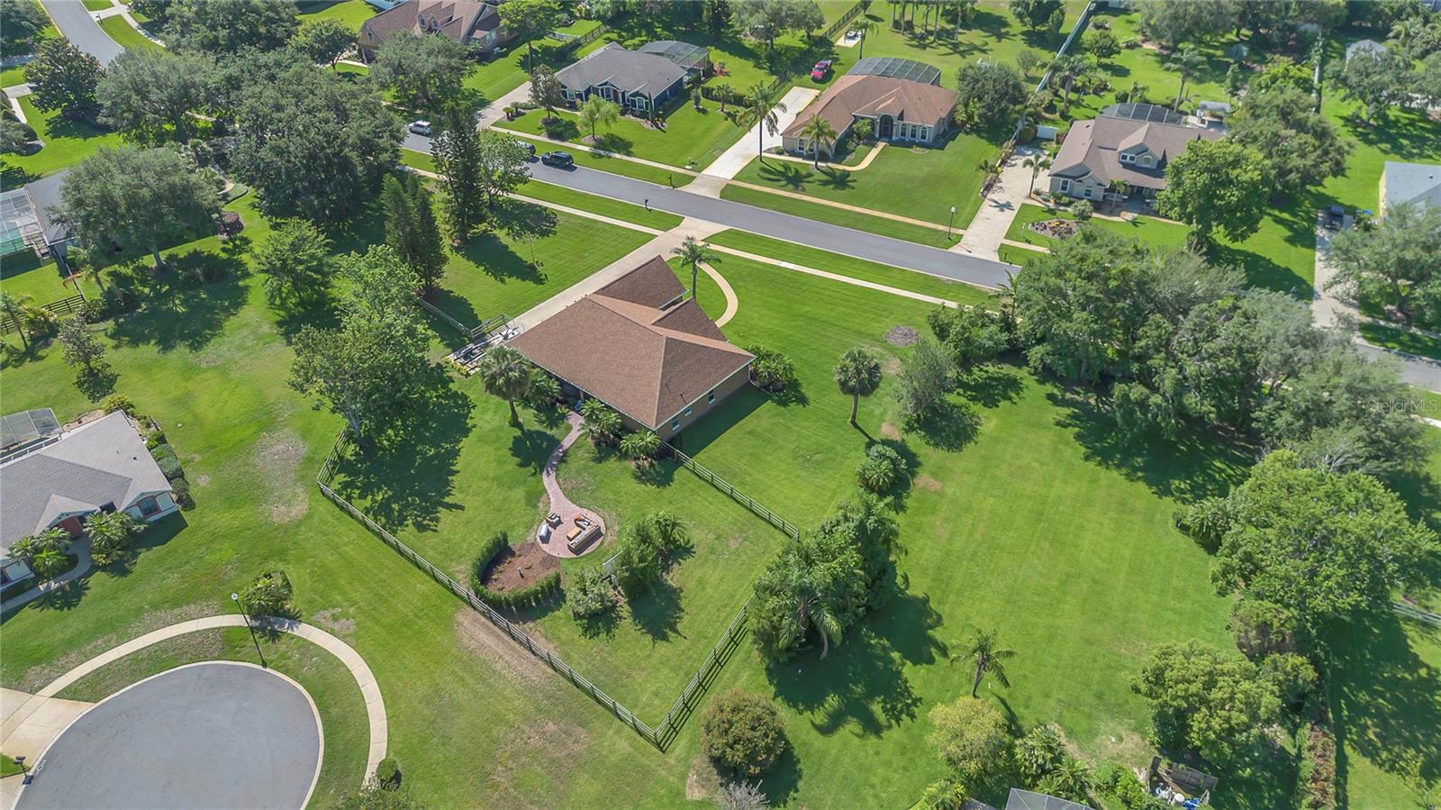 Image 38 of 41 For 7629 Lake Angelina Drive