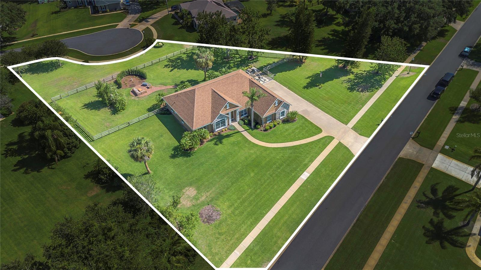 Image 40 of 41 For 7629 Lake Angelina Drive