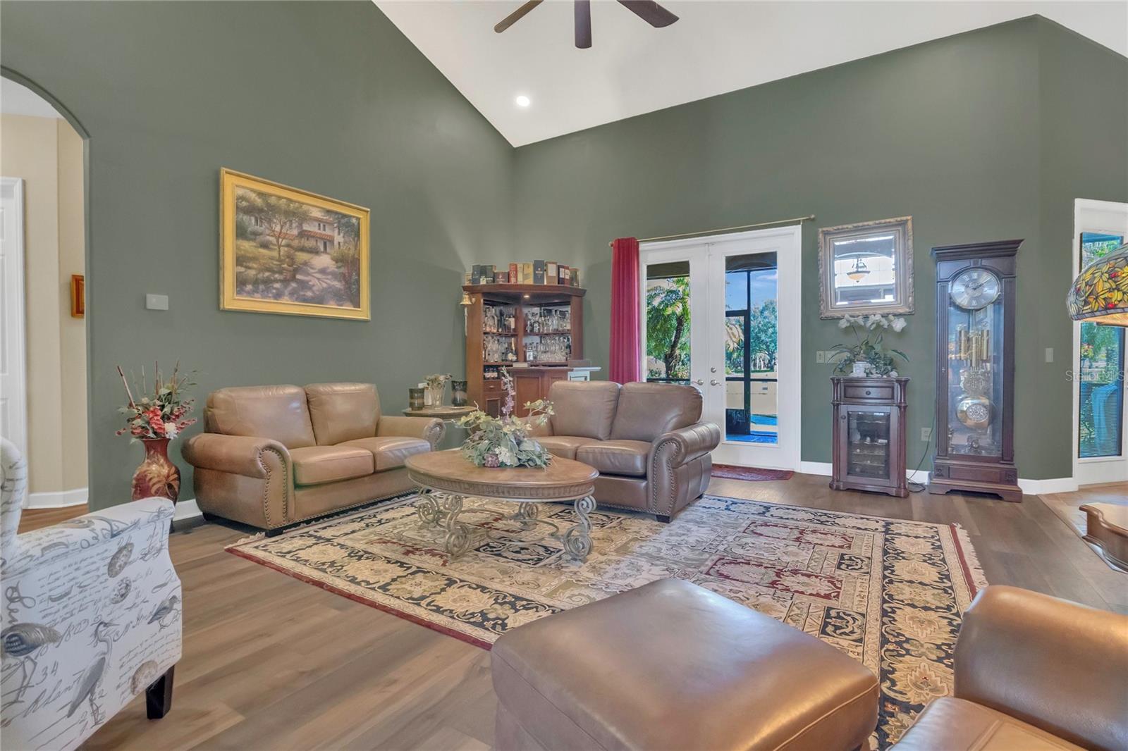 Image 8 of 41 For 7629 Lake Angelina Drive