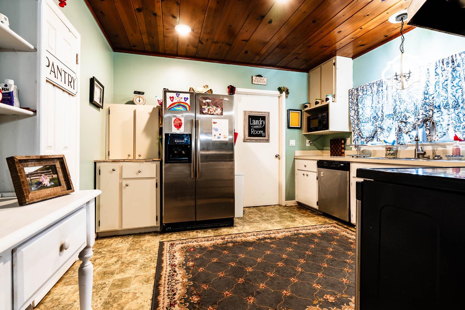 Image 13 of 30 For 513 Barwick Street