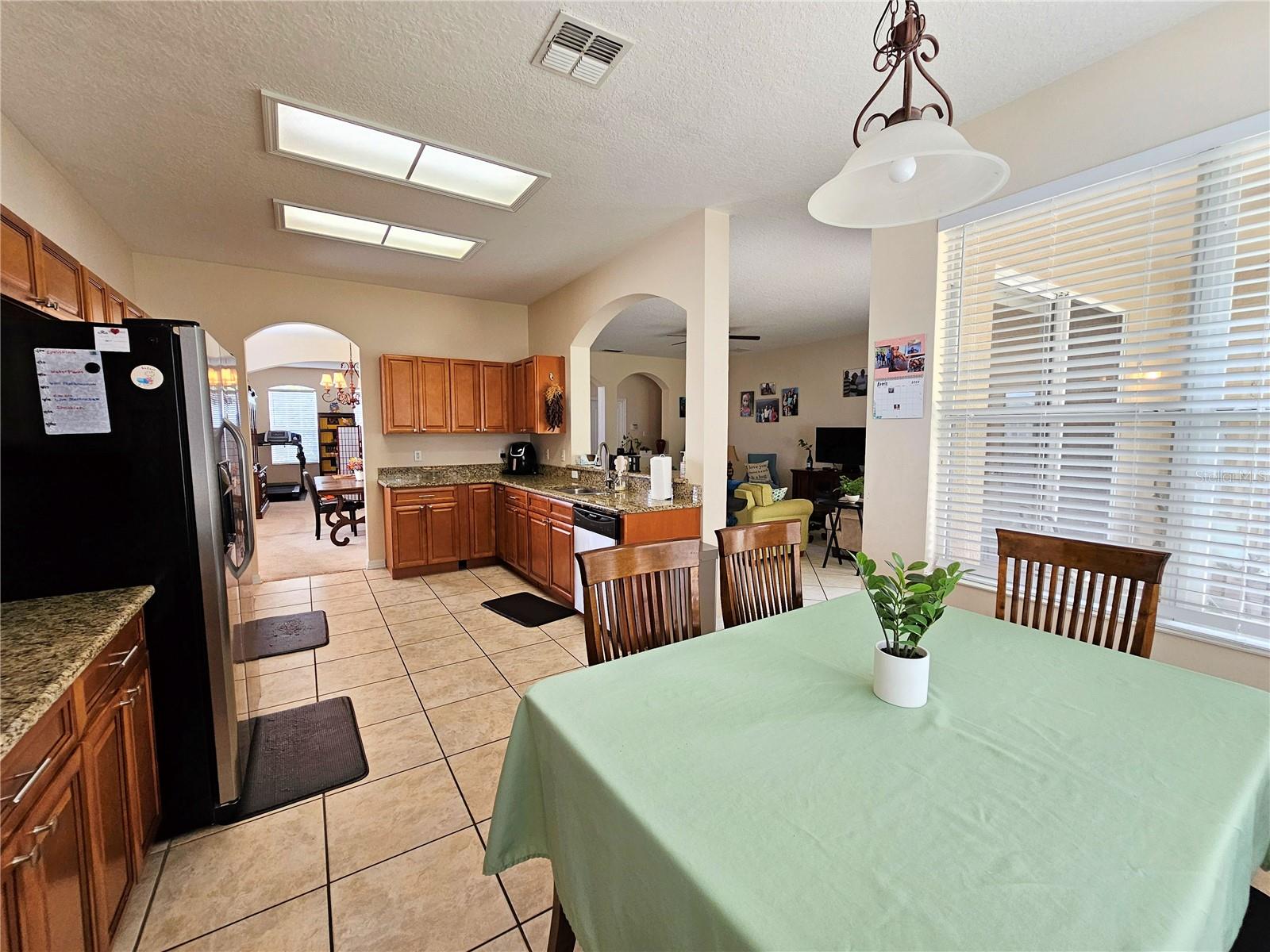 Image 10 of 30 For 718 Willett Drive