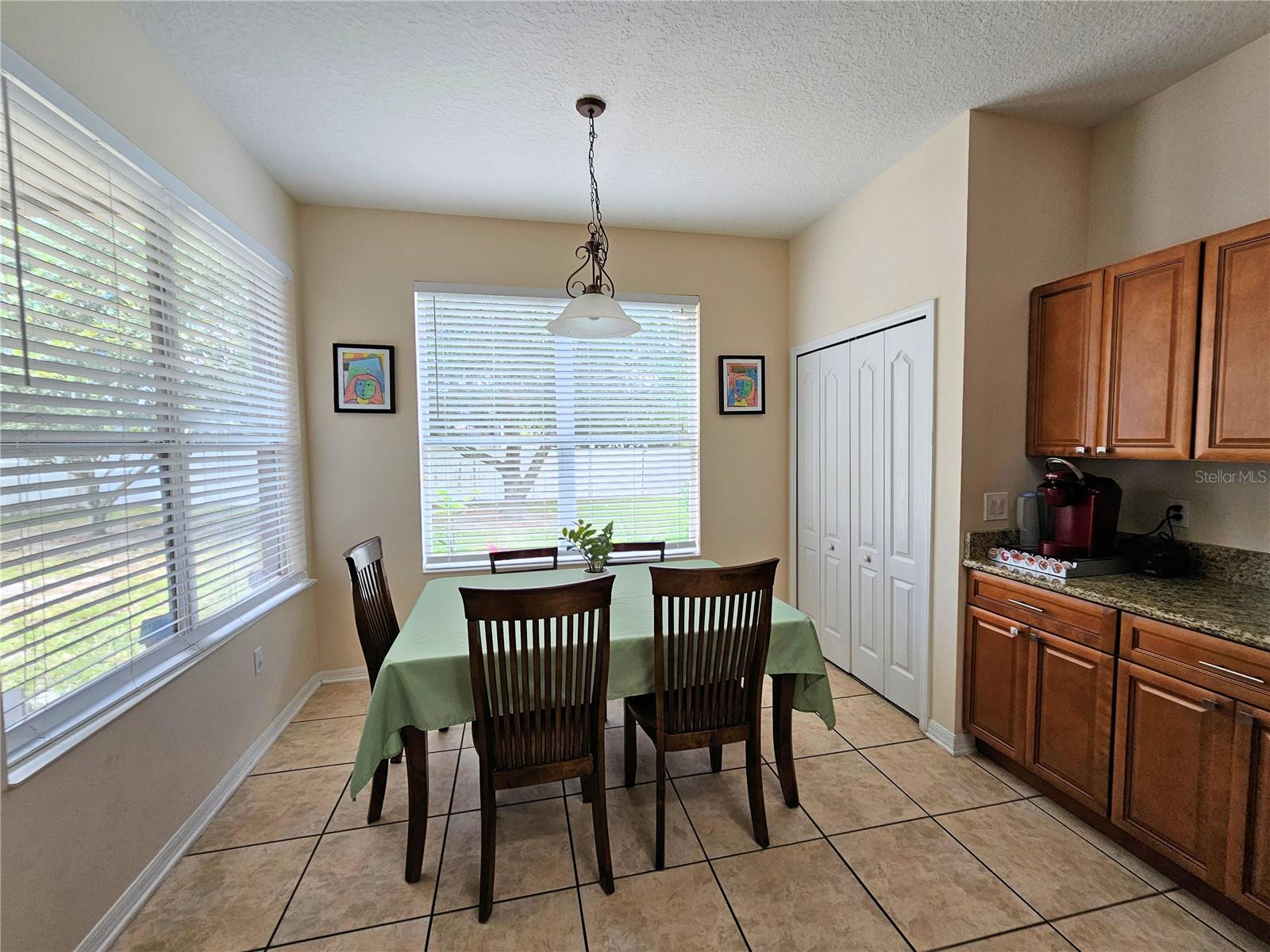 Image 11 of 30 For 718 Willett Drive