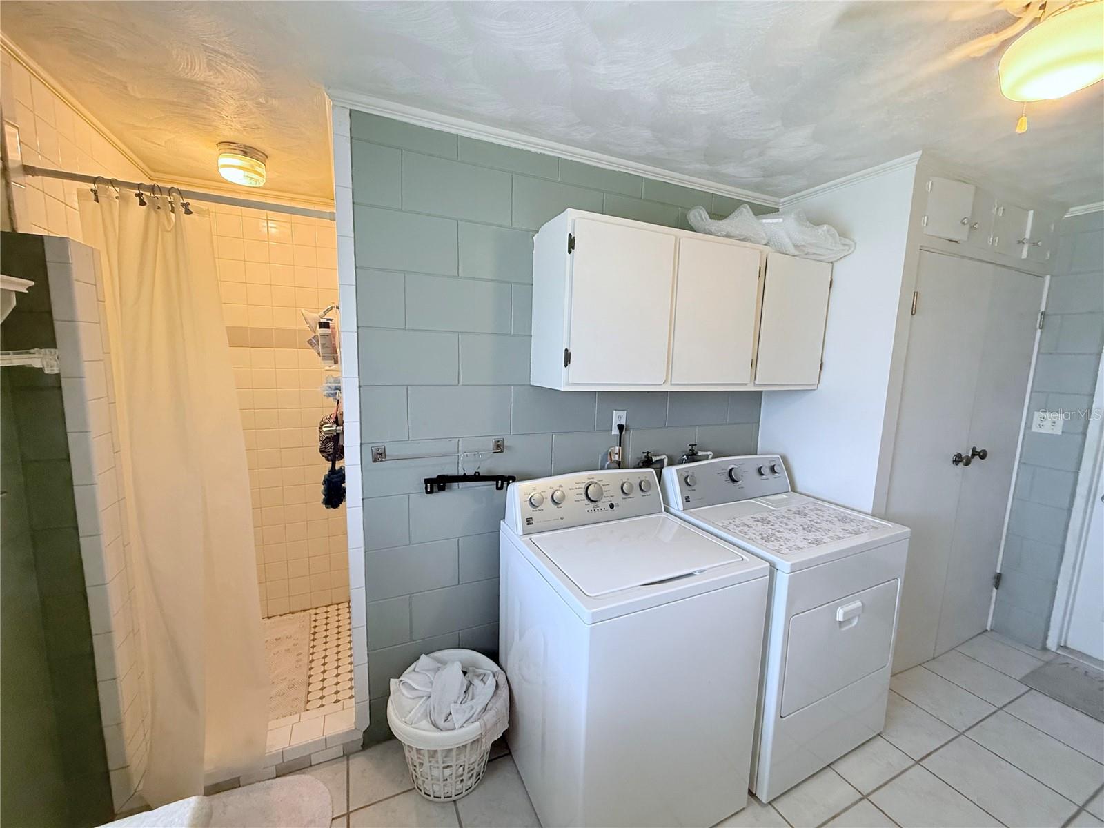 Image 13 of 31 For 603 Seminole Avenue