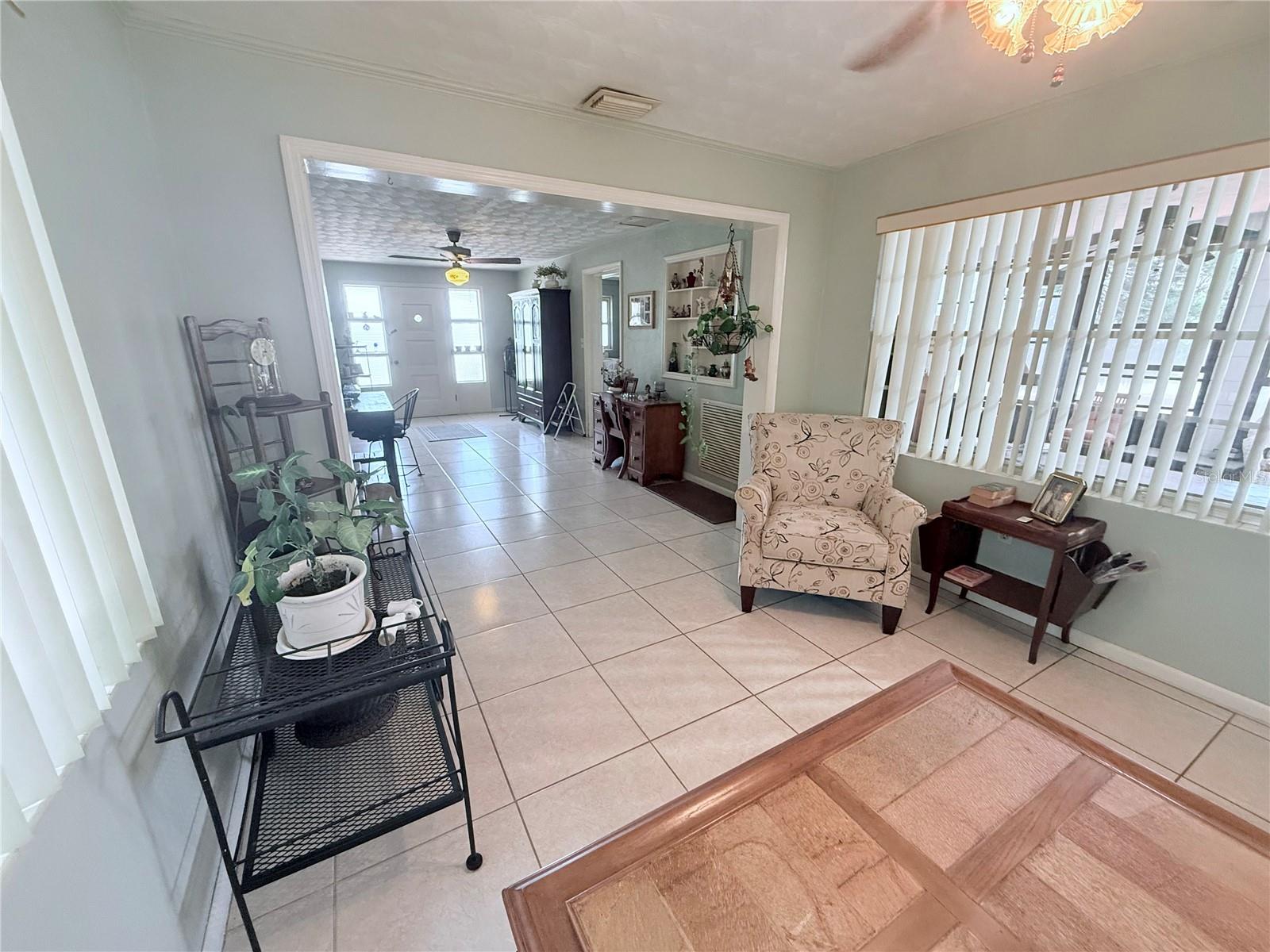 Image 3 of 31 For 603 Seminole Avenue