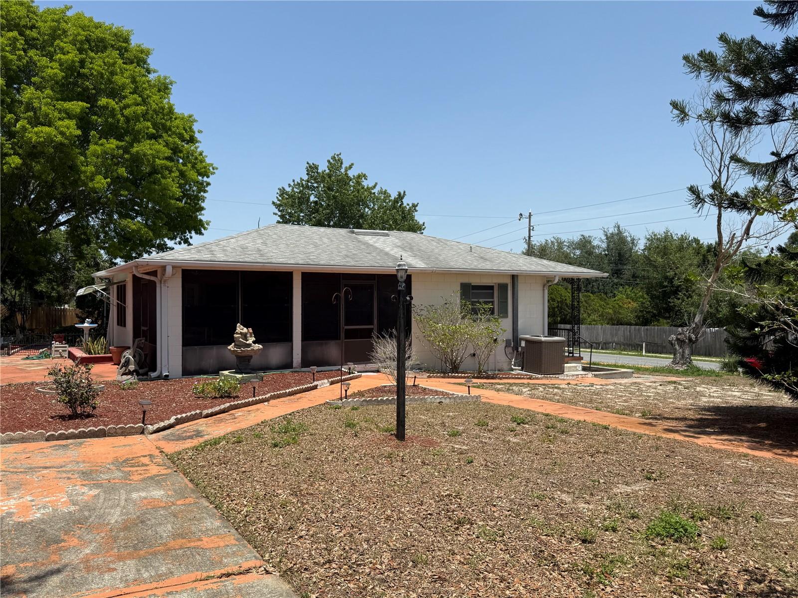 Image 30 of 31 For 603 Seminole Avenue
