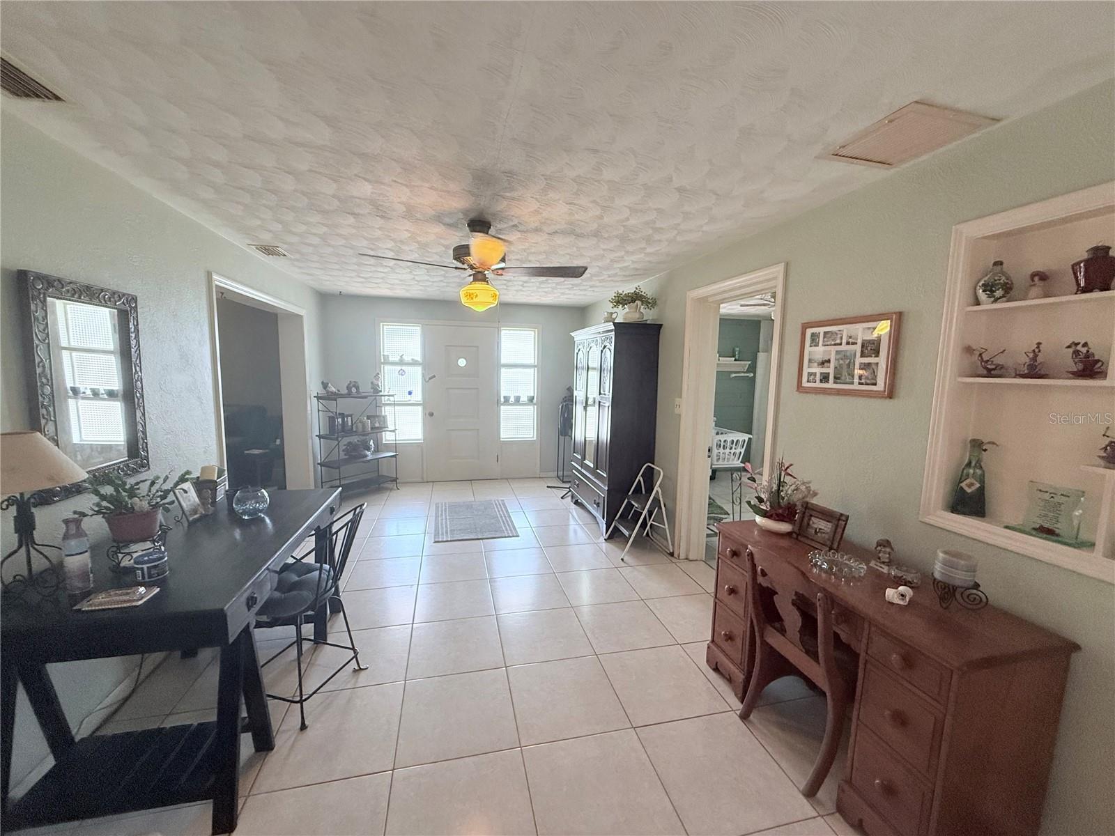 Image 4 of 31 For 603 Seminole Avenue