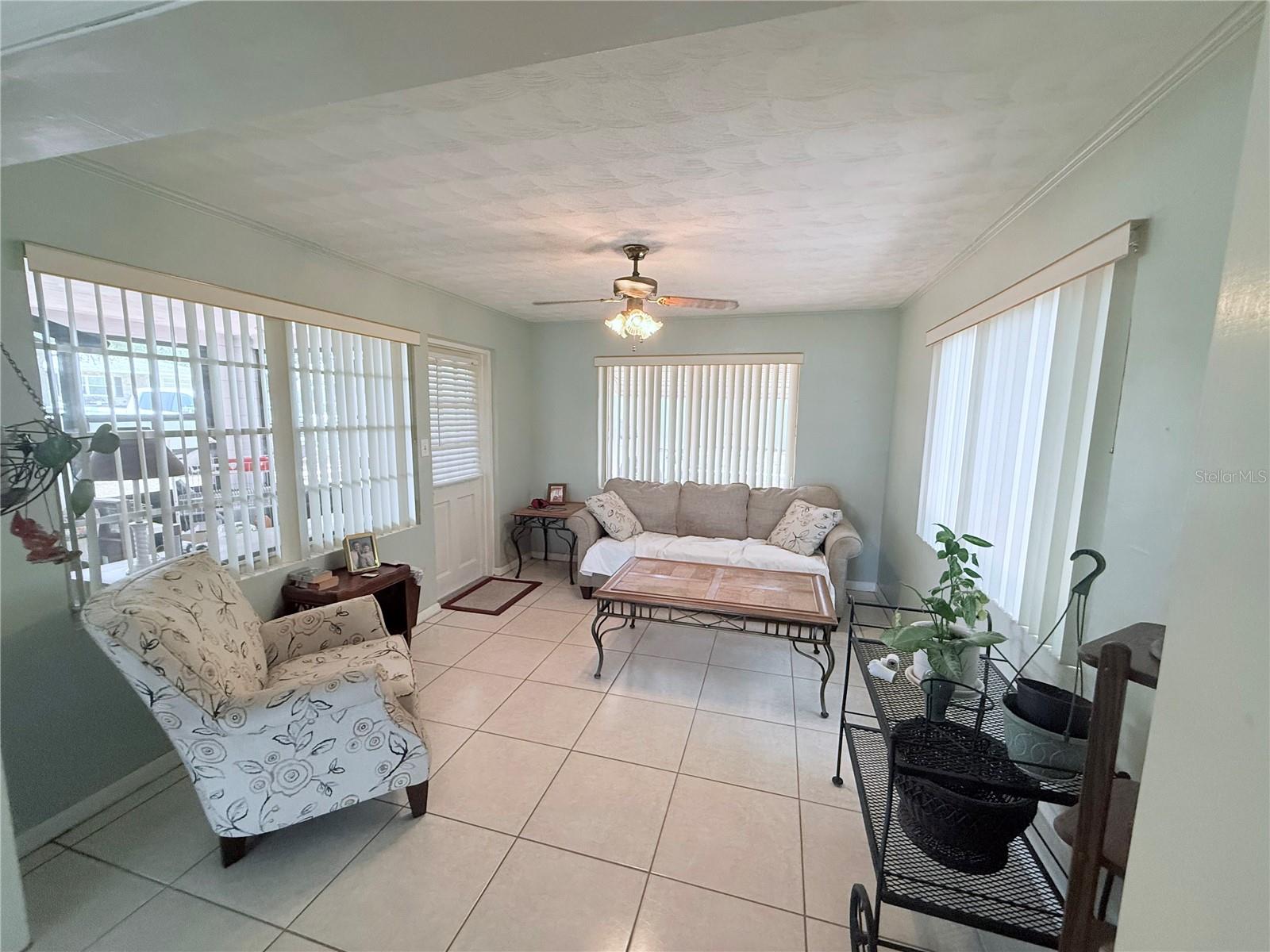 Image 5 of 31 For 603 Seminole Avenue