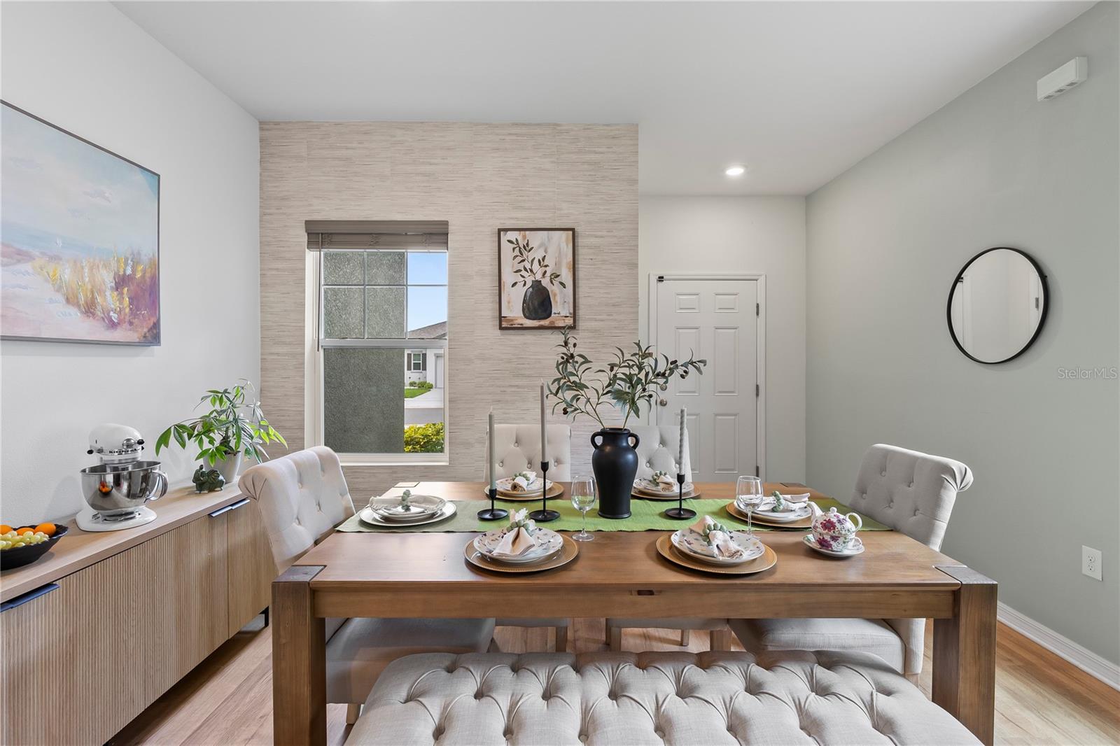 Image 10 of 31 For 3060 Neverland Drive
