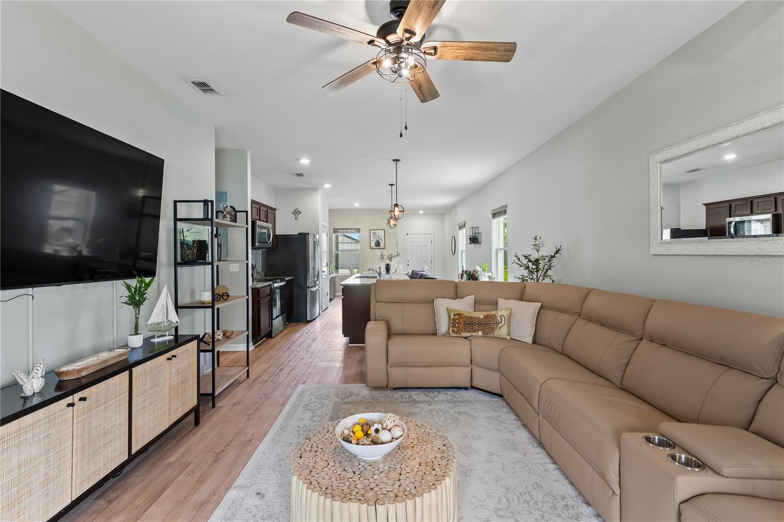 Image 20 of 31 For 3060 Neverland Drive
