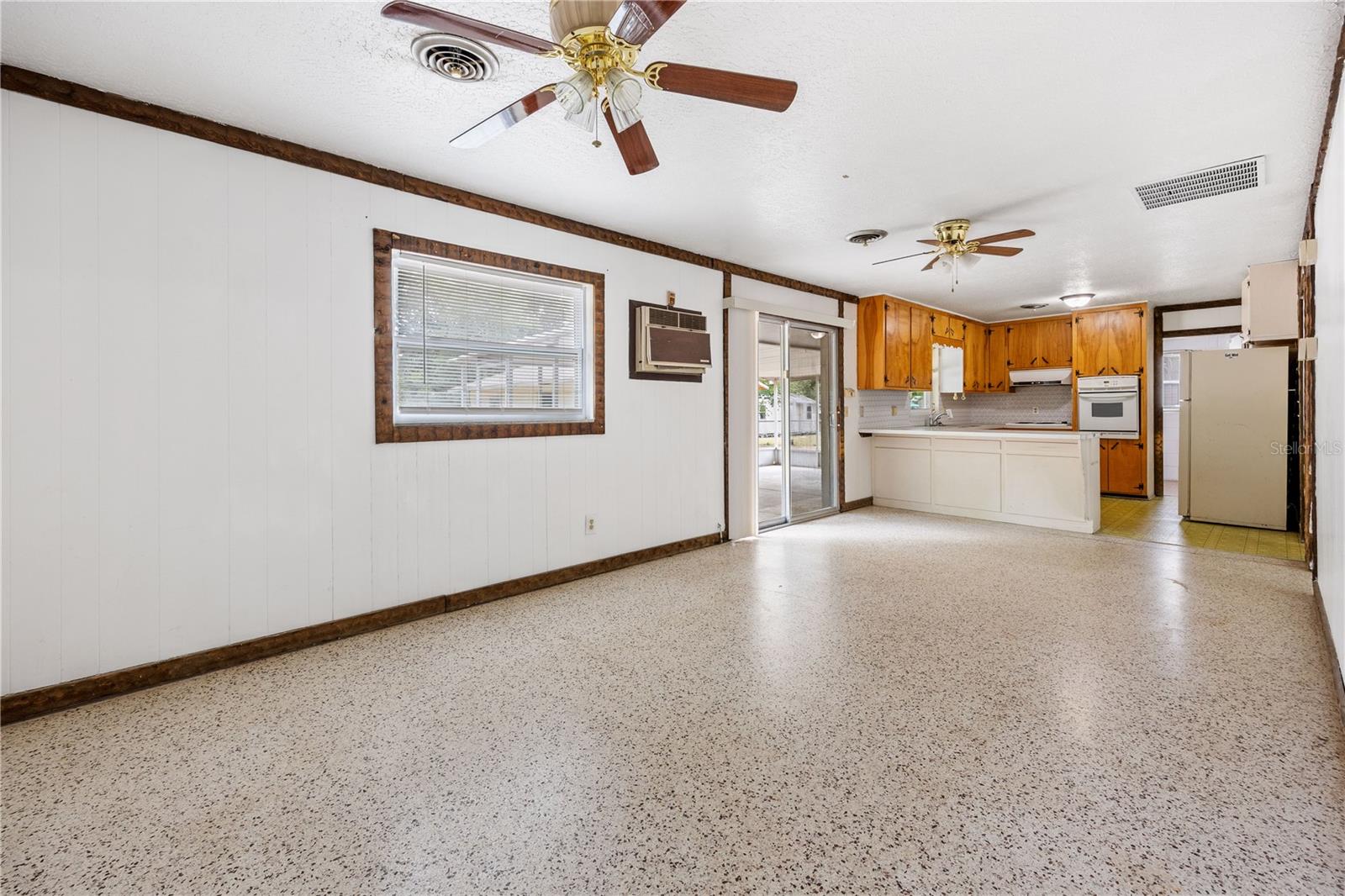 Image 10 of 31 For 4961 County Road 114
