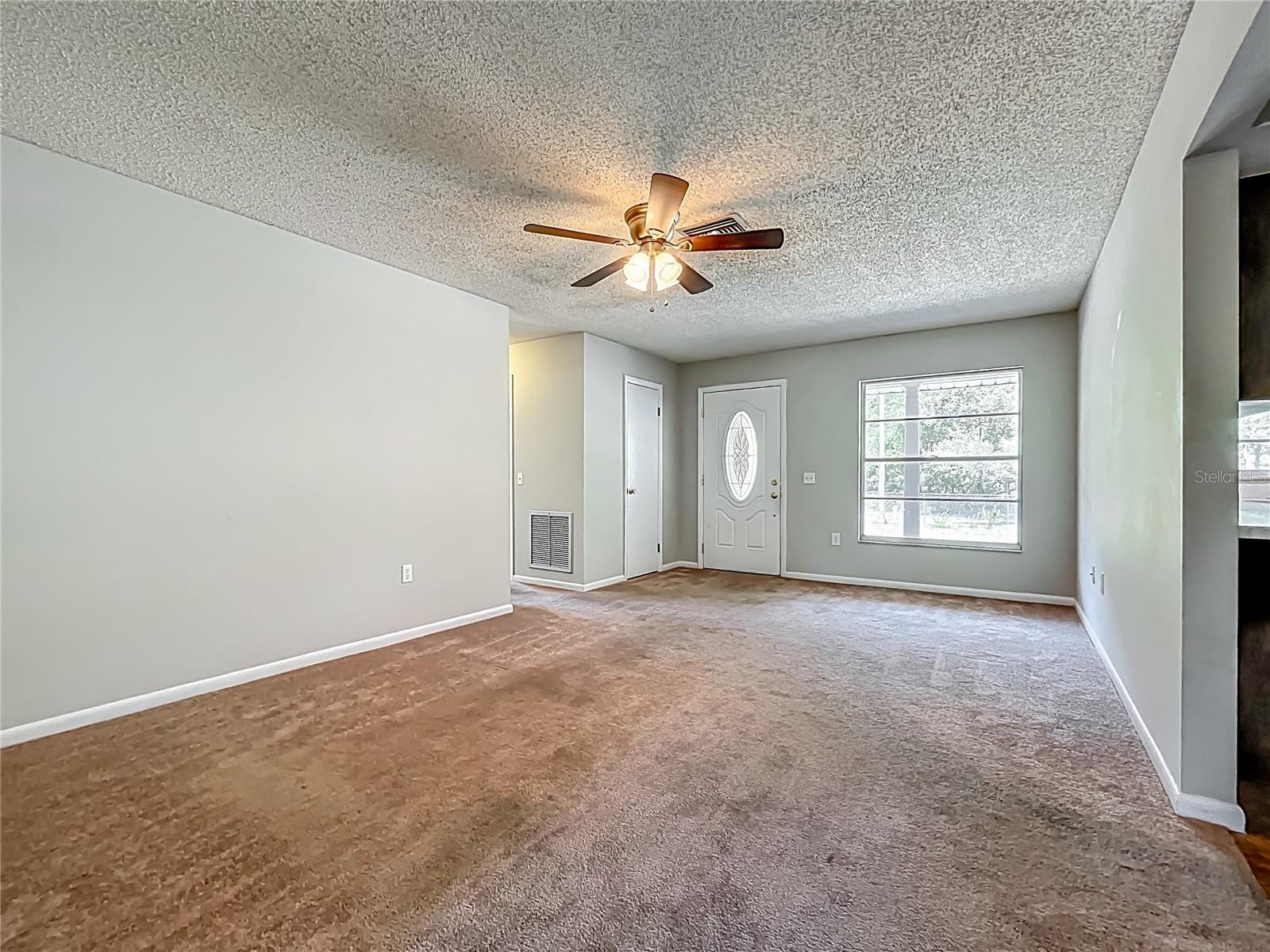 Image 10 of 49 For 27610 Debbie Road