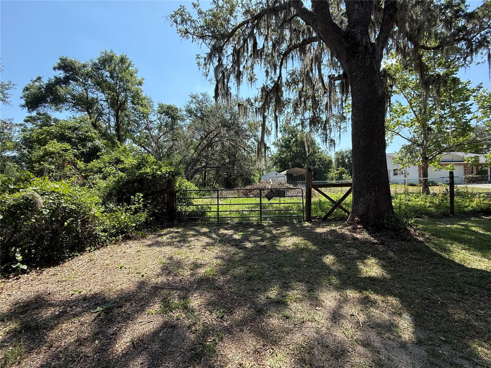 Image 38 of 49 For 27610 Debbie Road