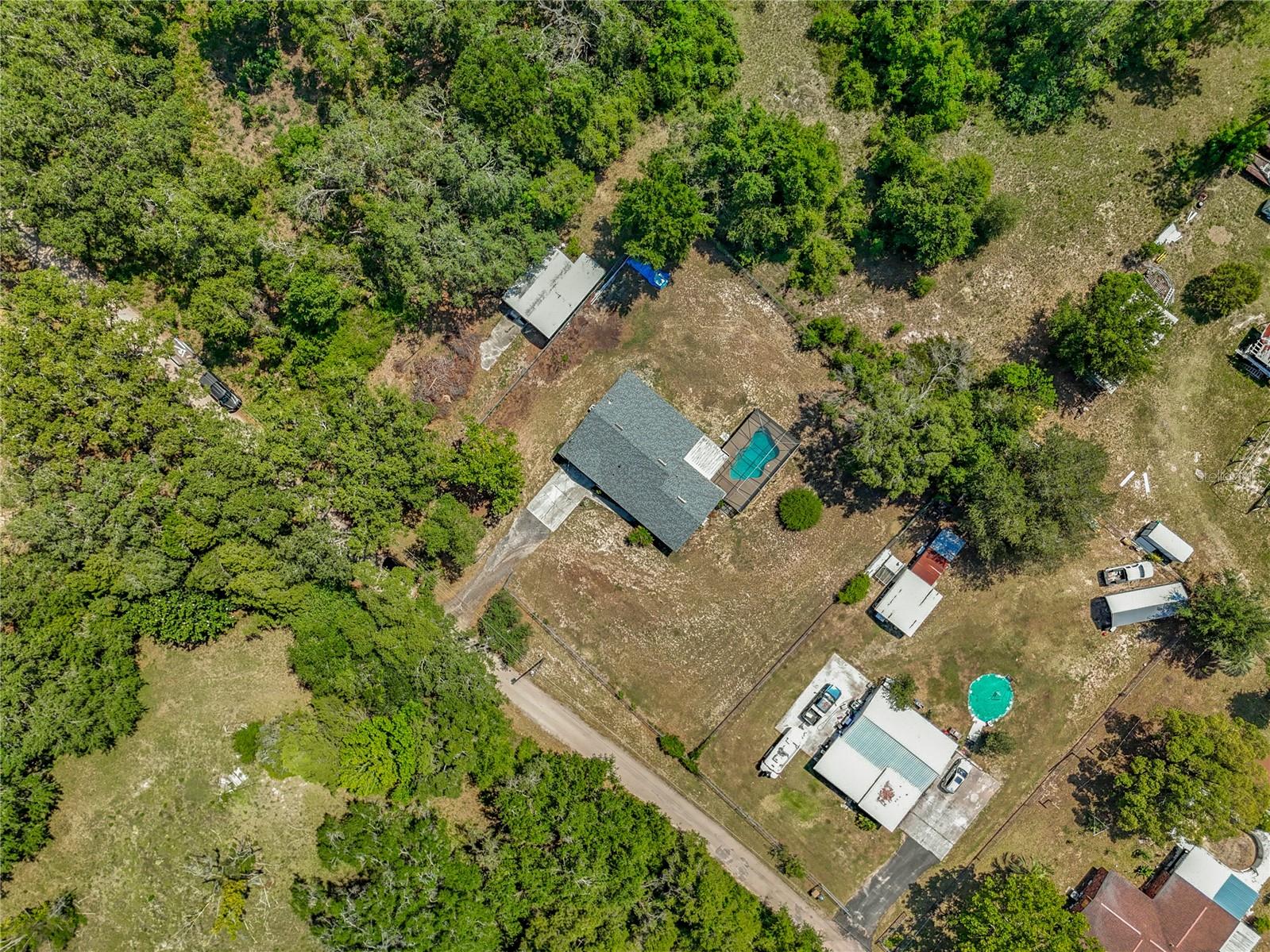 Image 4 of 49 For 27610 Debbie Road