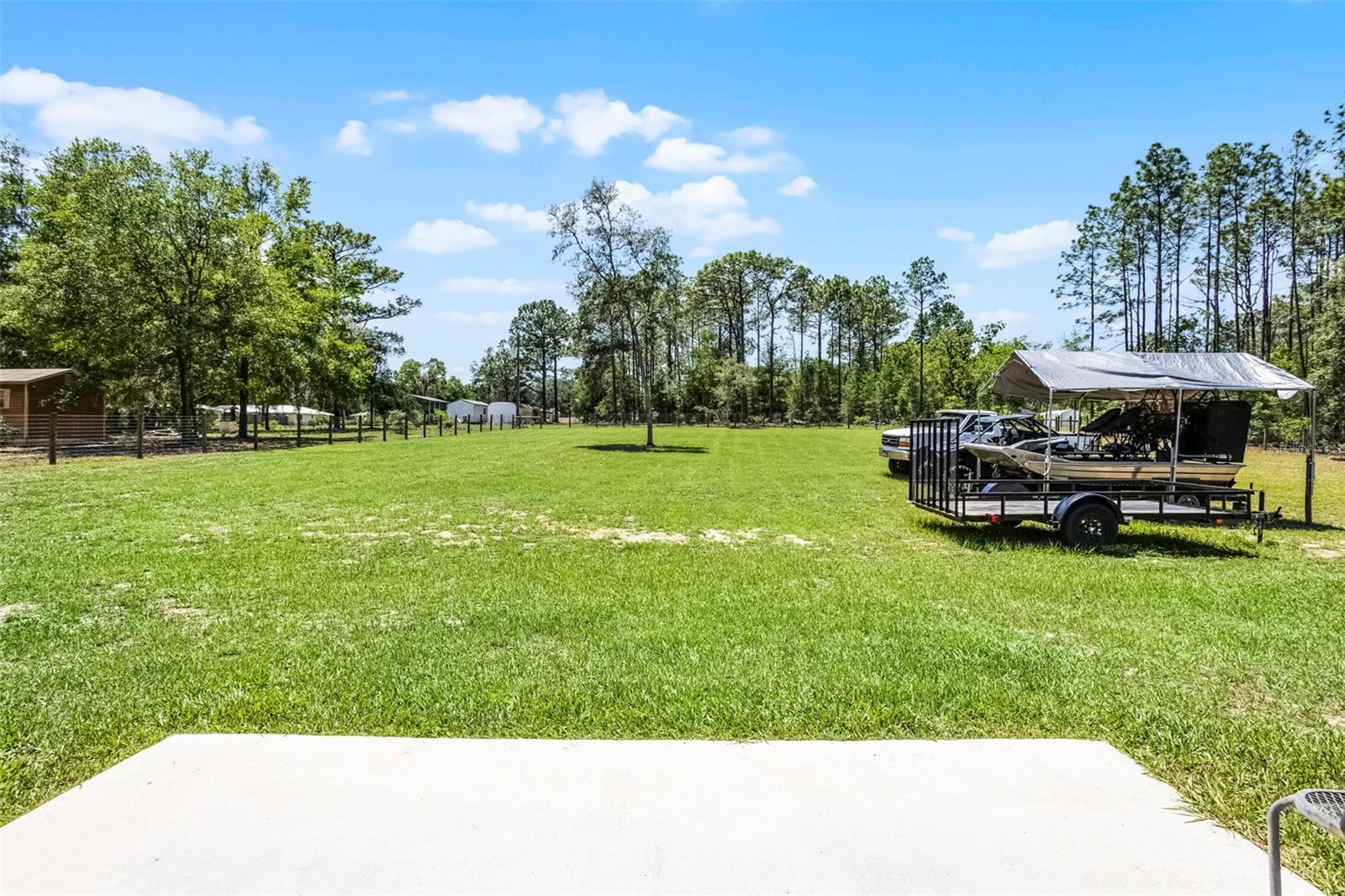Listing photo id 23 for 12200 Gladiolus Point