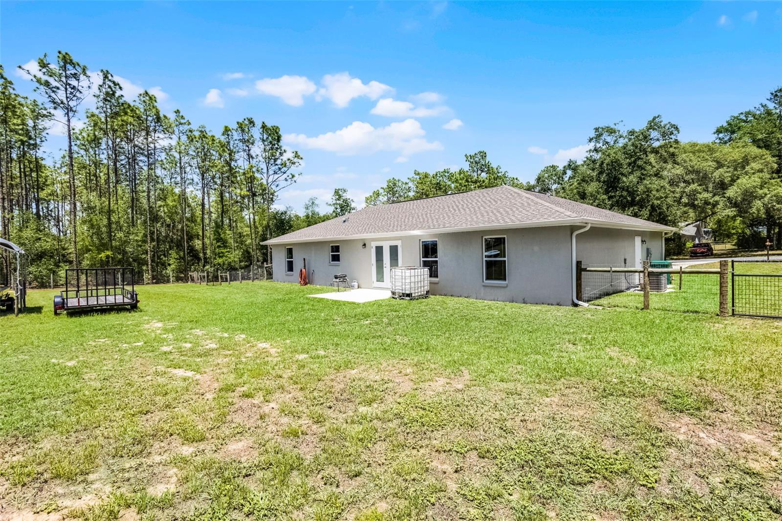 Listing photo id 26 for 12200 Gladiolus Point