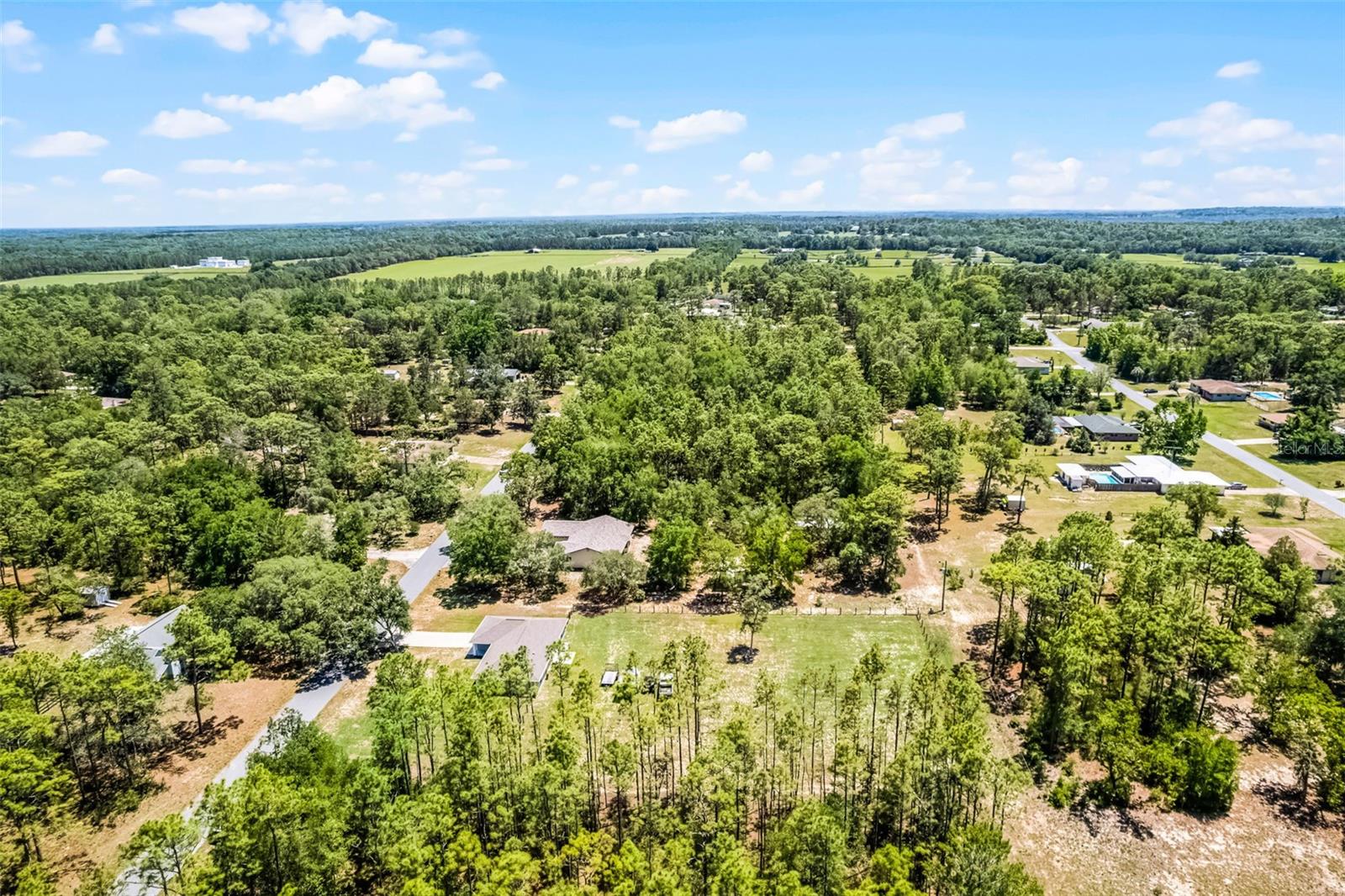 Listing photo id 32 for 12200 Gladiolus Point