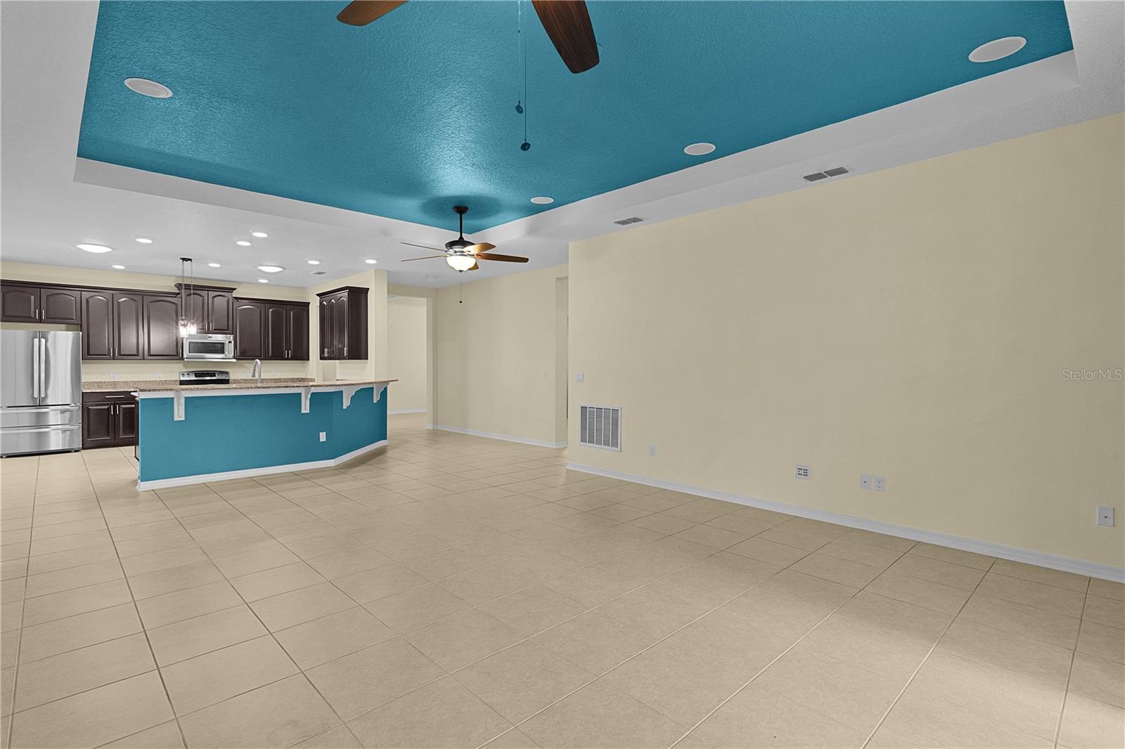 Image 11 of 58 For 2424 Plumadore Drive