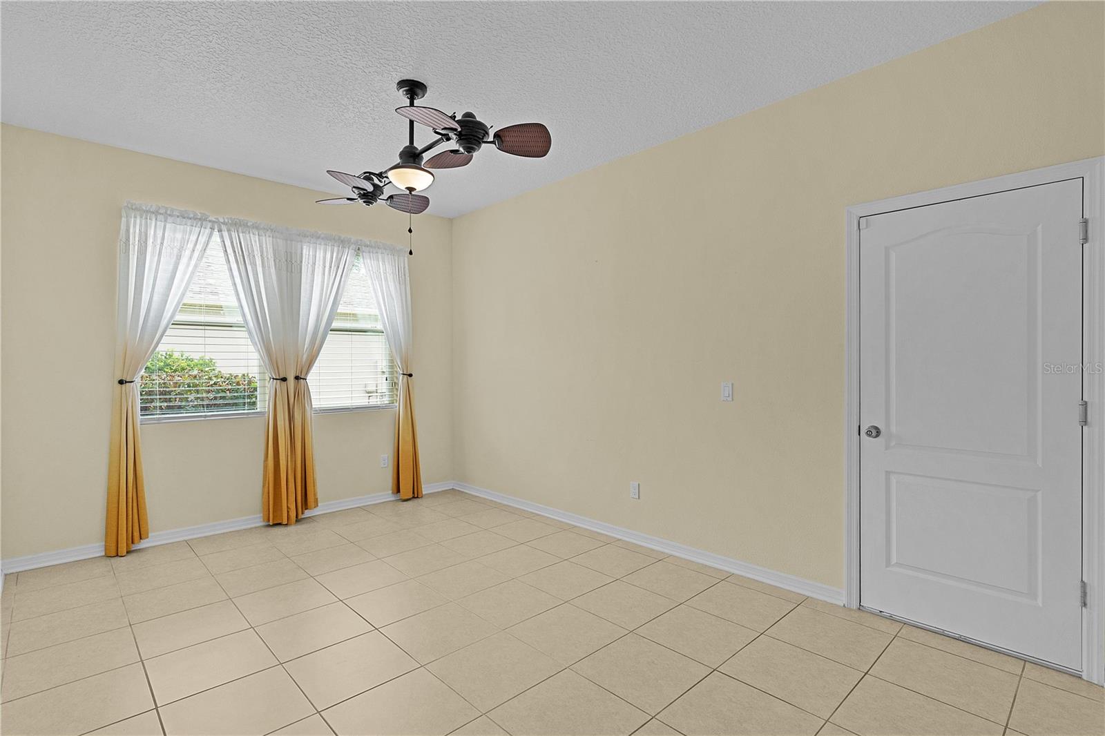 Image 16 of 58 For 2424 Plumadore Drive