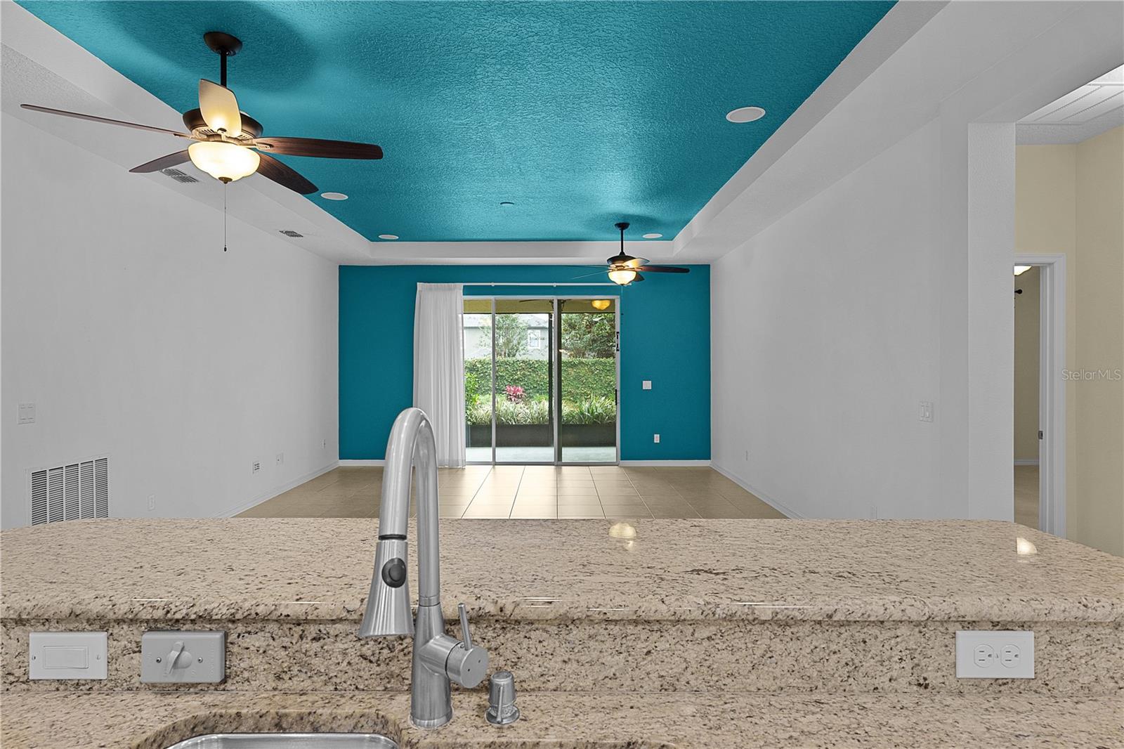 Image 18 of 58 For 2424 Plumadore Drive