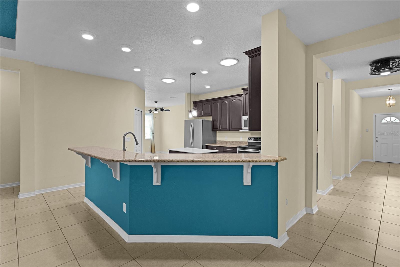 Image 19 of 58 For 2424 Plumadore Drive