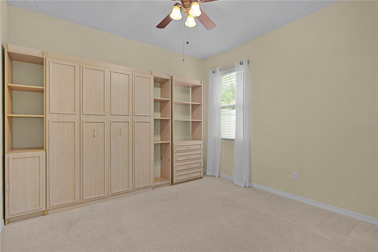 Image 34 of 58 For 2424 Plumadore Drive