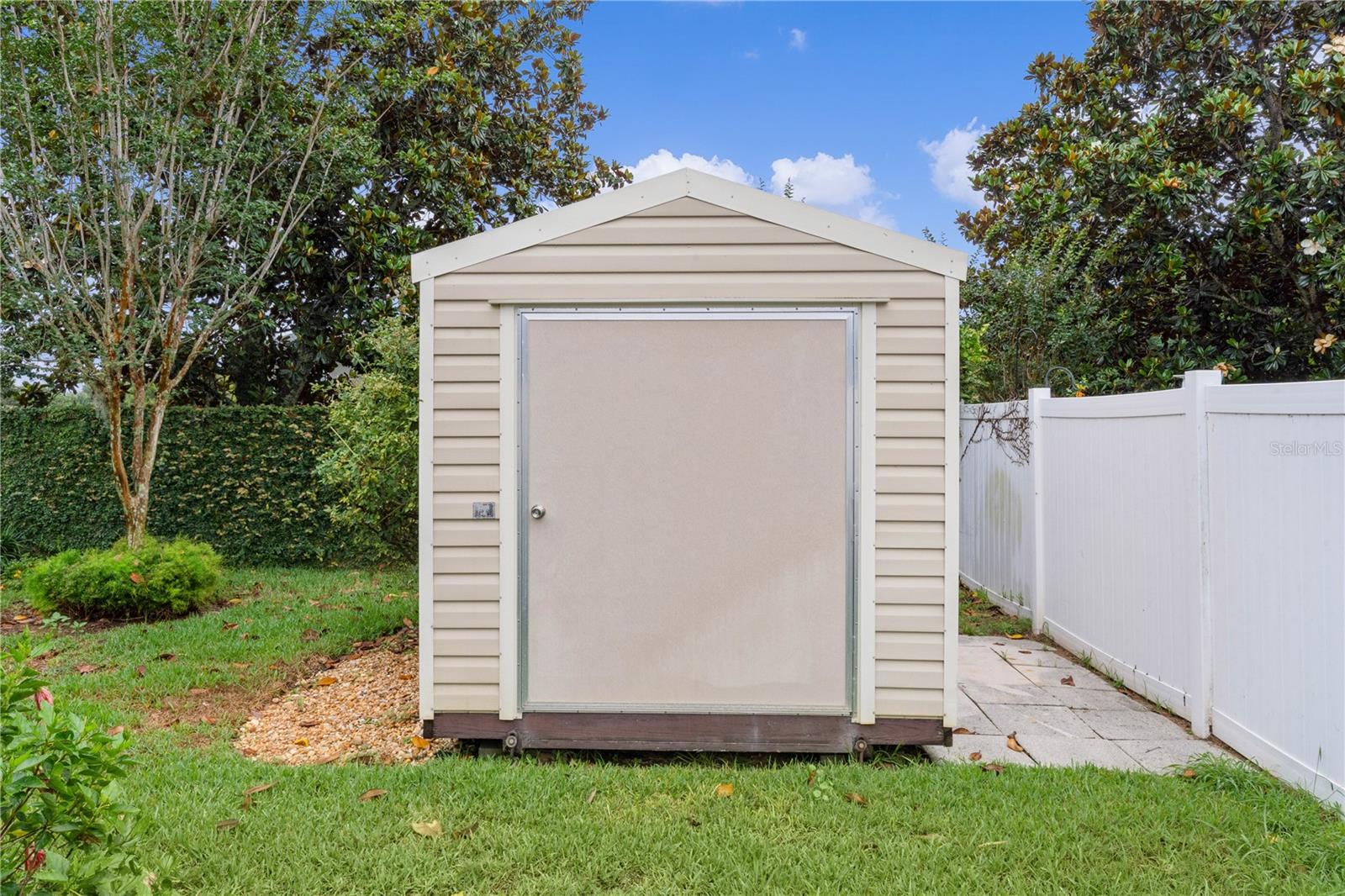Image 43 of 58 For 2424 Plumadore Drive