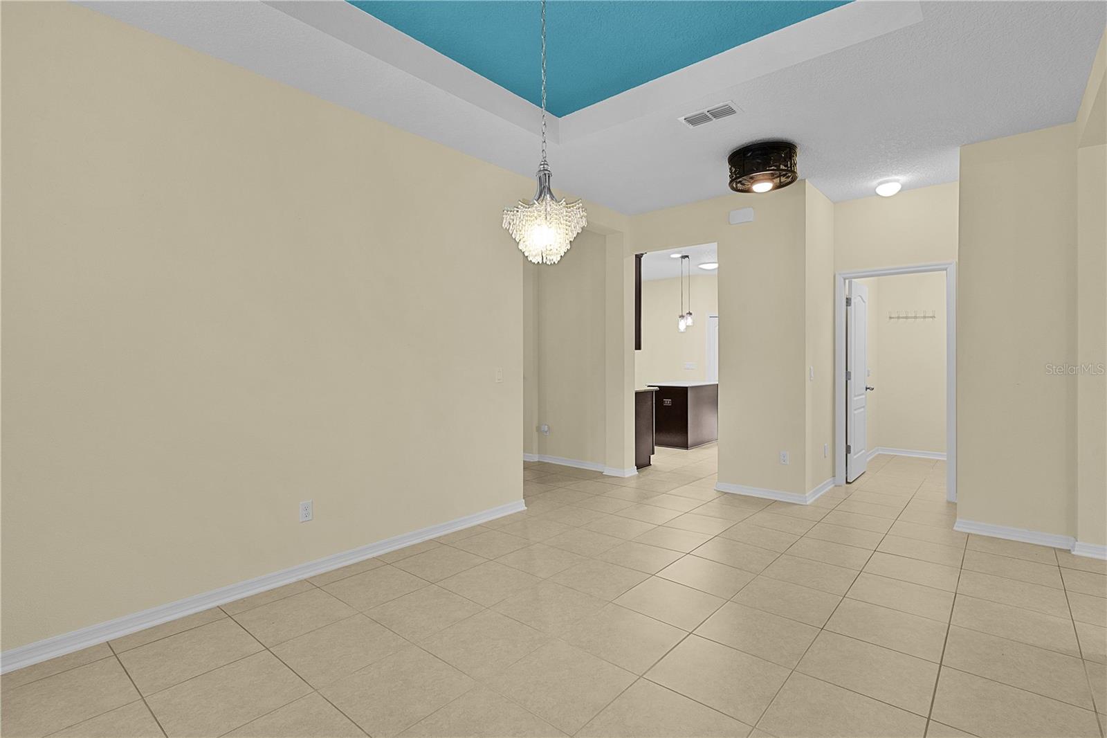 Image 6 of 58 For 2424 Plumadore Drive