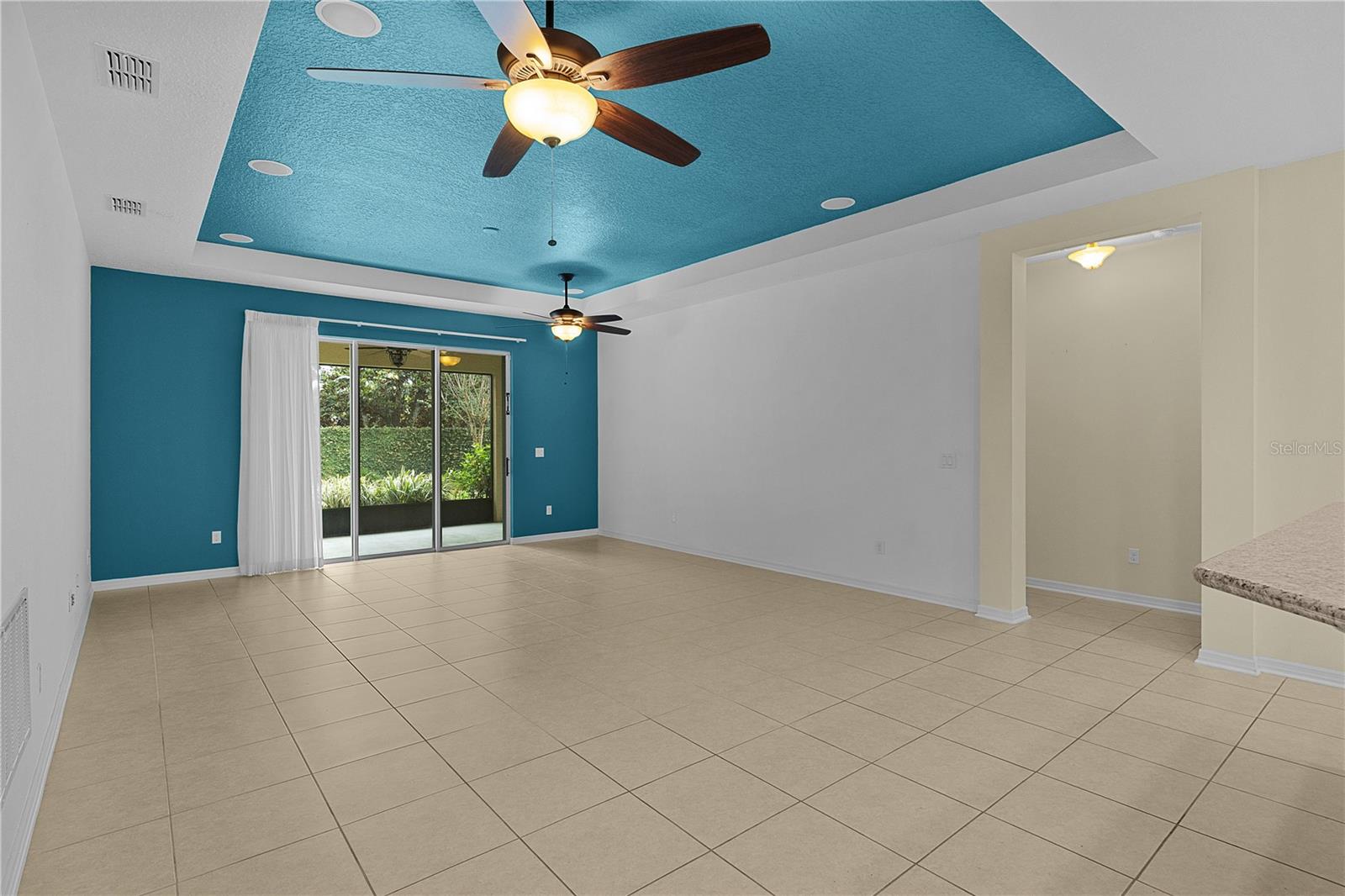 Image 7 of 58 For 2424 Plumadore Drive
