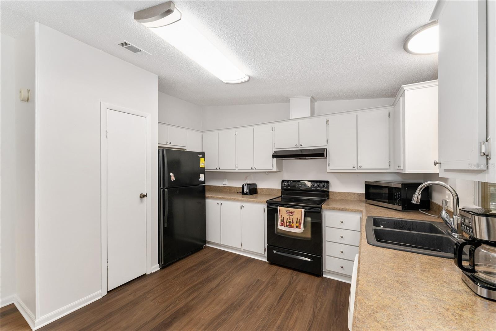Image 8 of 51 For 1303 Schwartz Boulevard