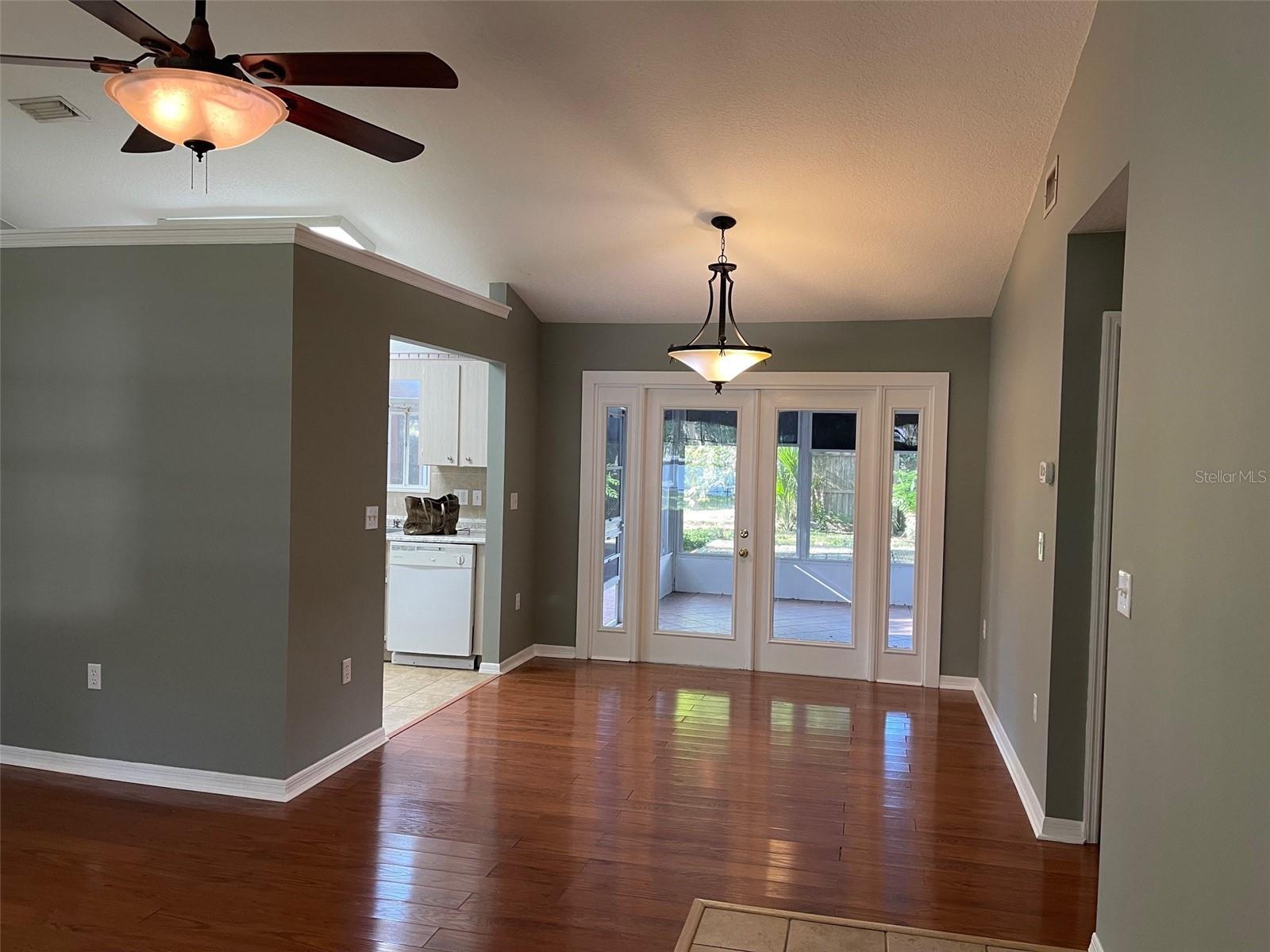 Image 6 of 16 For 825 Mary Frank Court
