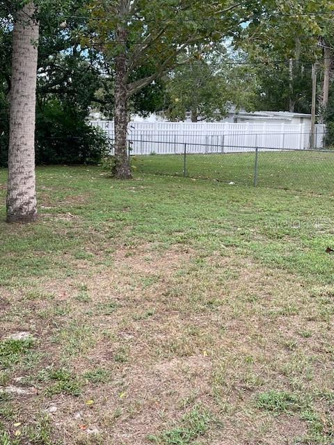 Image 22 of 25 For 2501 Sheridan Road