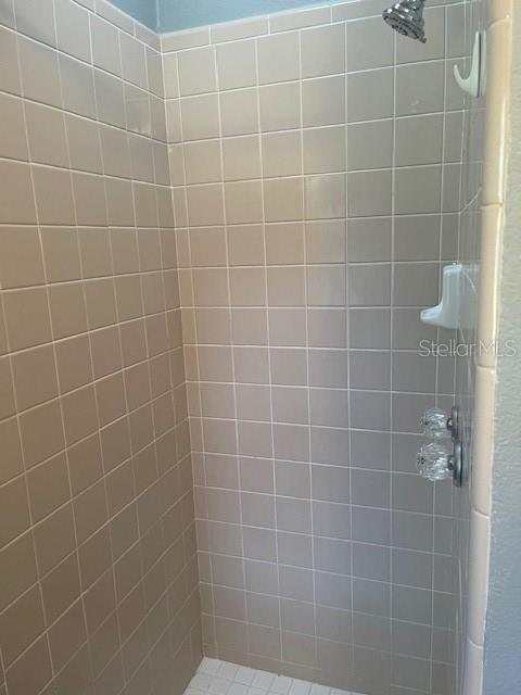 Image 27 of 34 For 2501 Sheridan Road