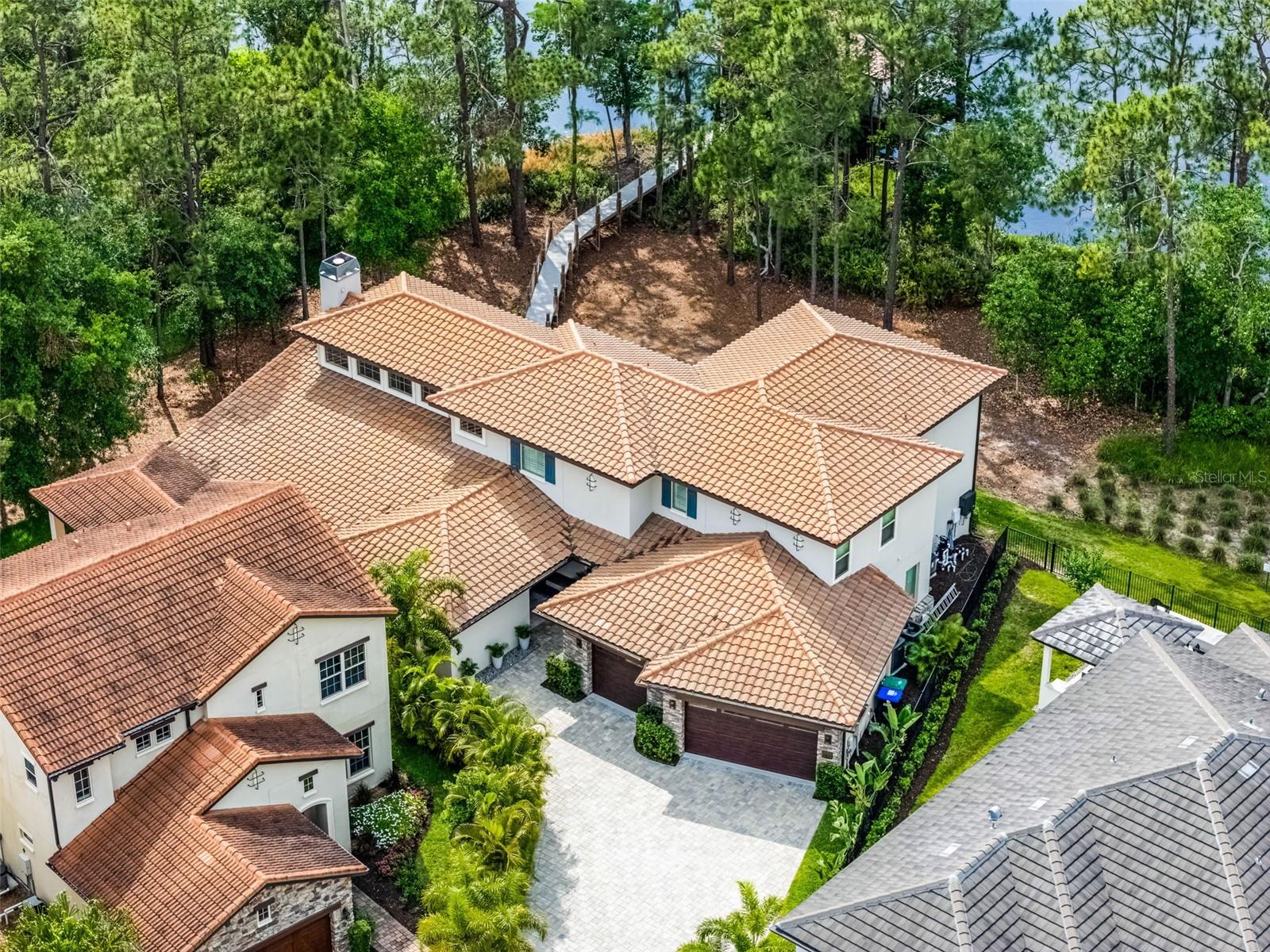 Image 92 of 96 For 10122 Royal Island Court
