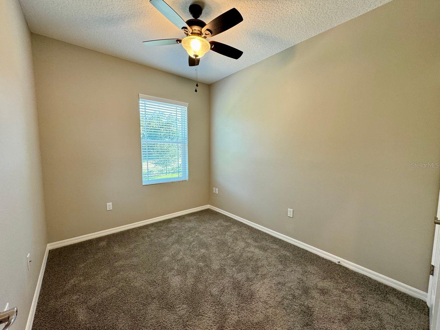 Image 11 of 18 For 1000 Lakefront Village Drive
