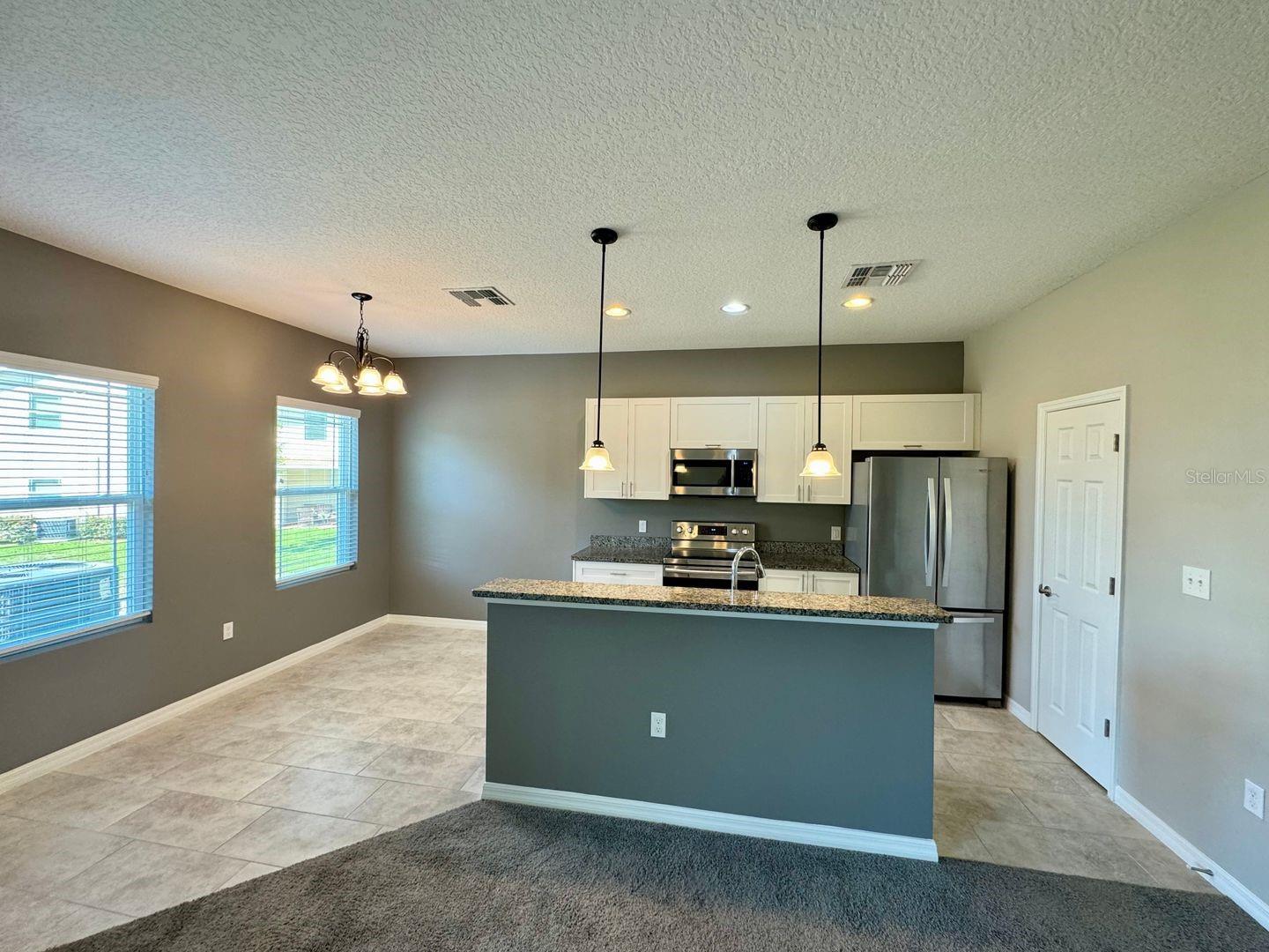 Image 3 of 18 For 1000 Lakefront Village Drive