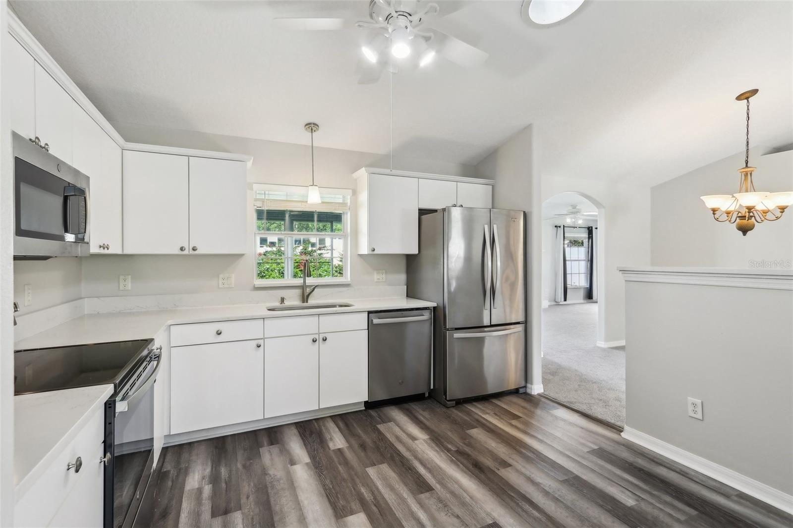 Image 19 of 48 For 508 Woodview Drive