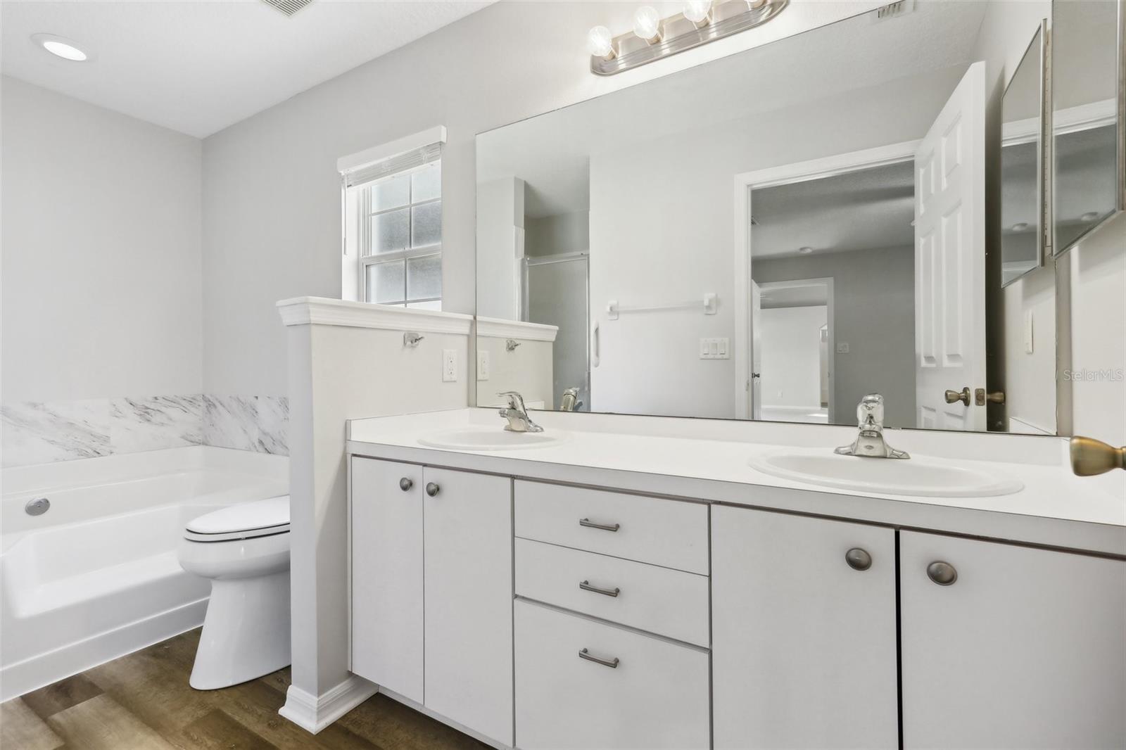 Image 31 of 48 For 508 Woodview Drive