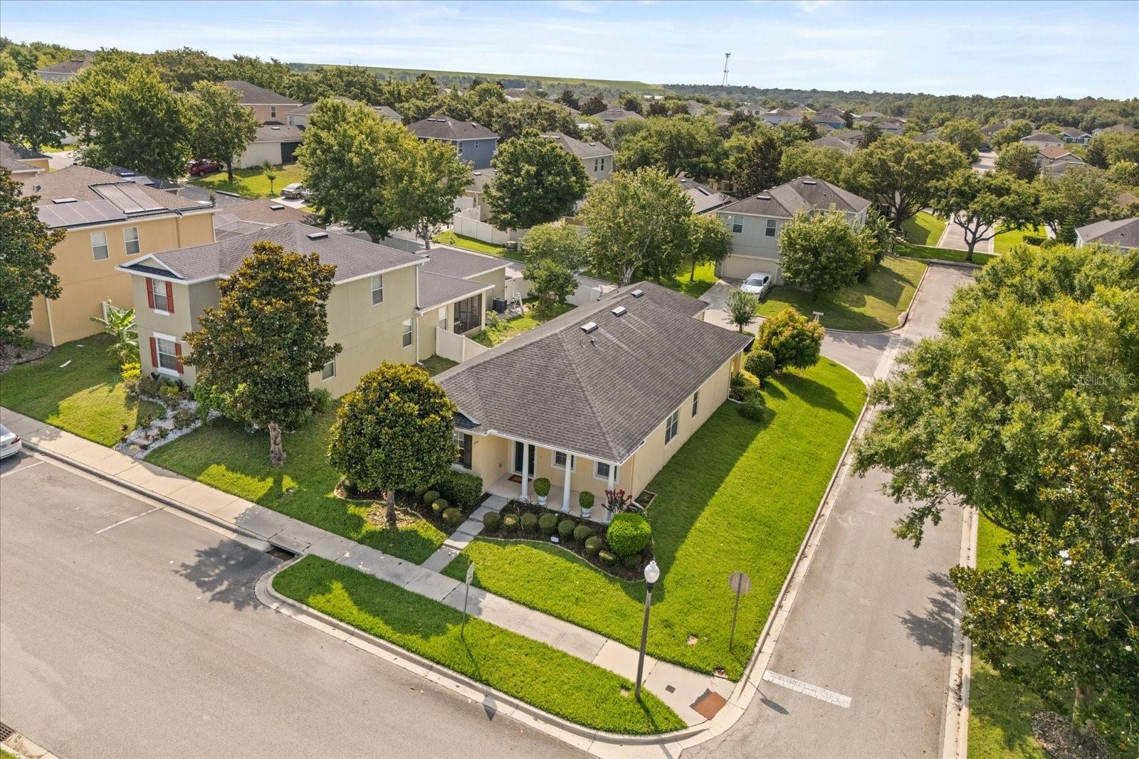 Image 2 of 31 For 2064 Rafton Rd
