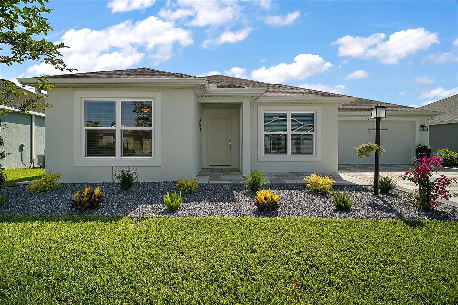 Image 2 of 33 For 1627 Mclucas Lane