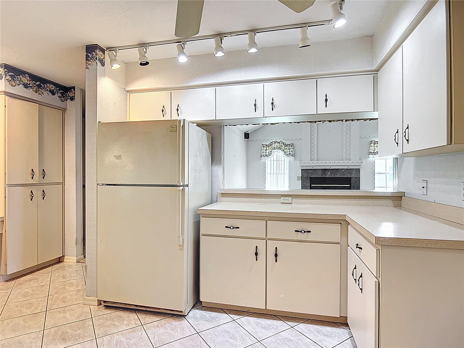 Image 12 of 53 For 6147 N Whispering Oak Loop