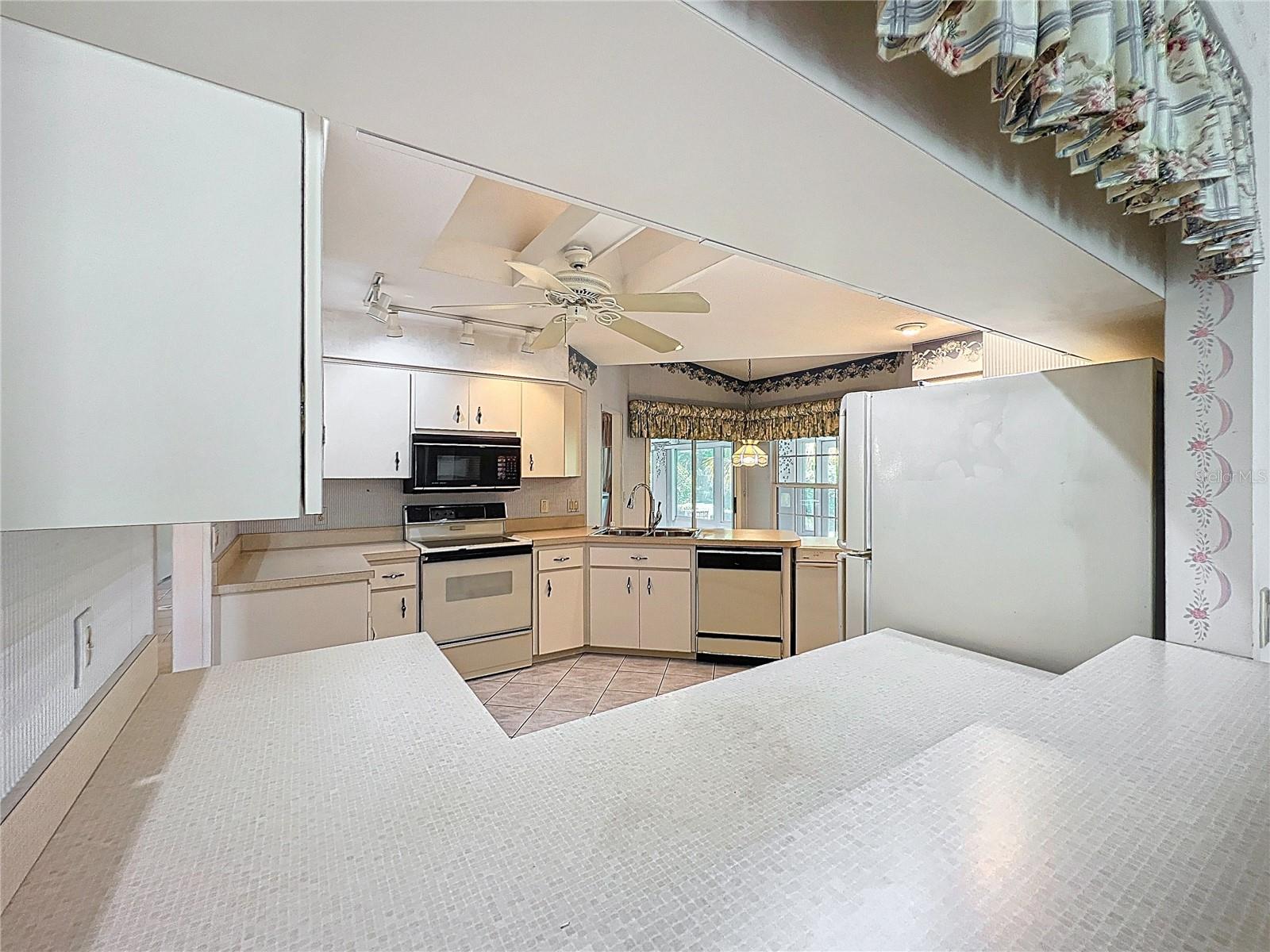 Image 13 of 53 For 6147 N Whispering Oak Loop