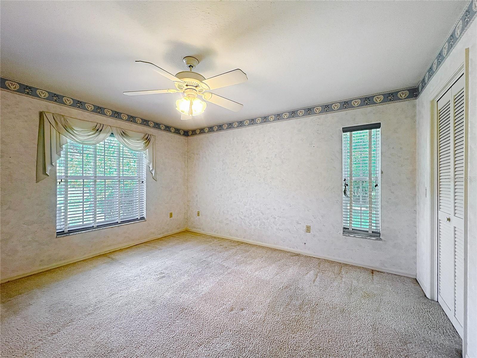 Image 19 of 53 For 6147 N Whispering Oak Loop