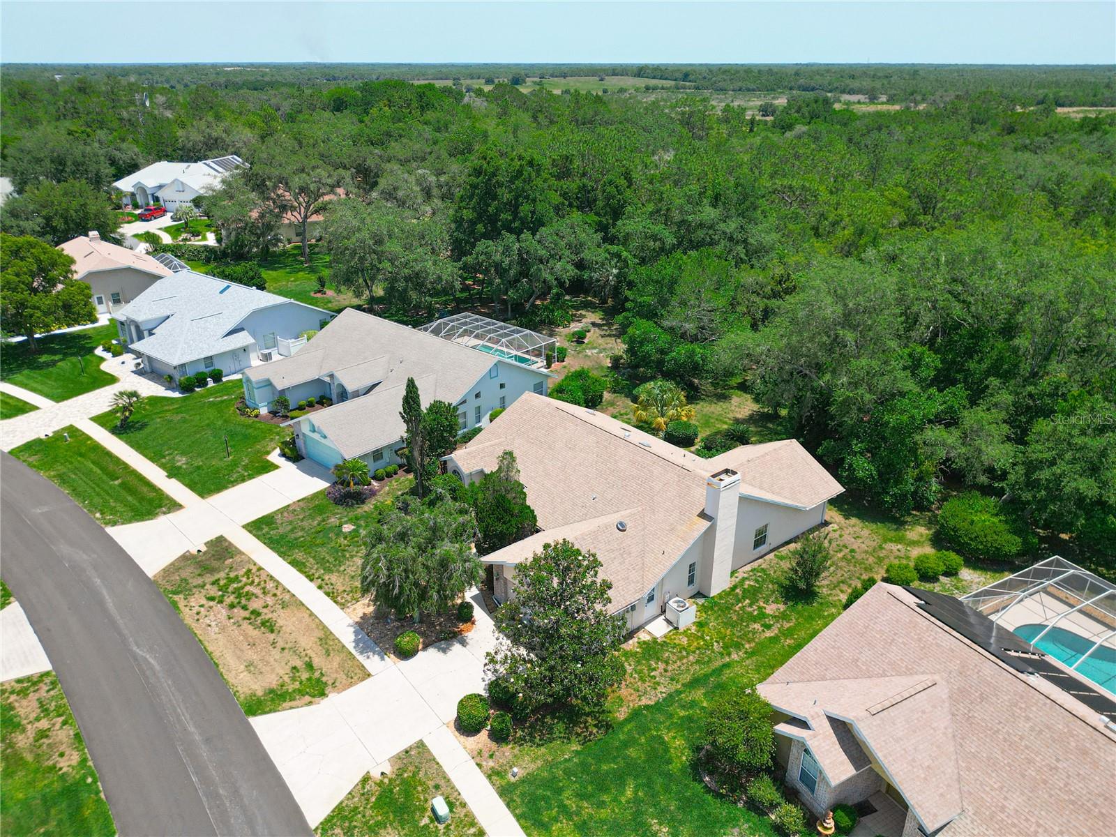 Image 3 of 53 For 6147 N Whispering Oak Loop