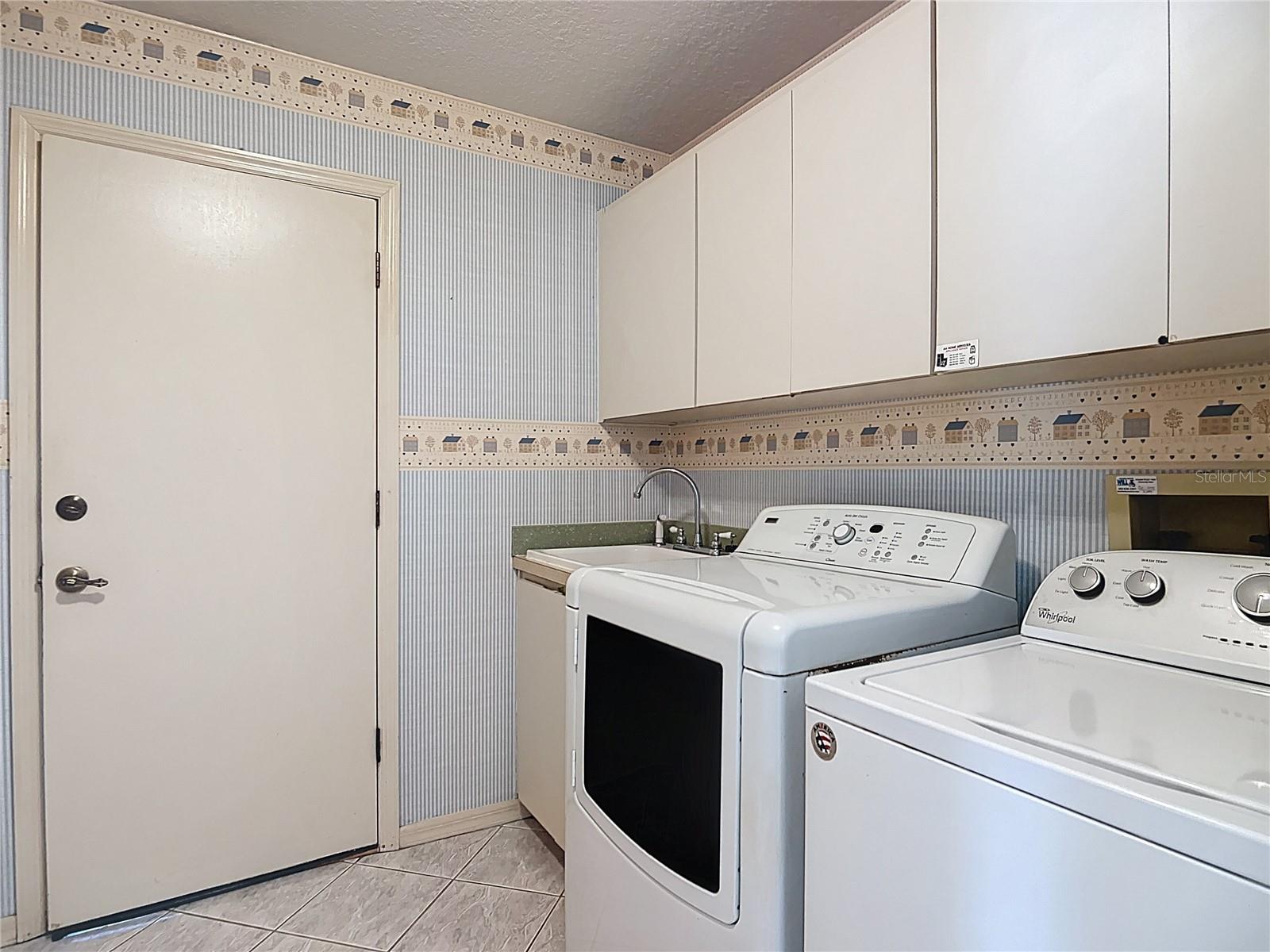 Image 36 of 53 For 6147 N Whispering Oak Loop
