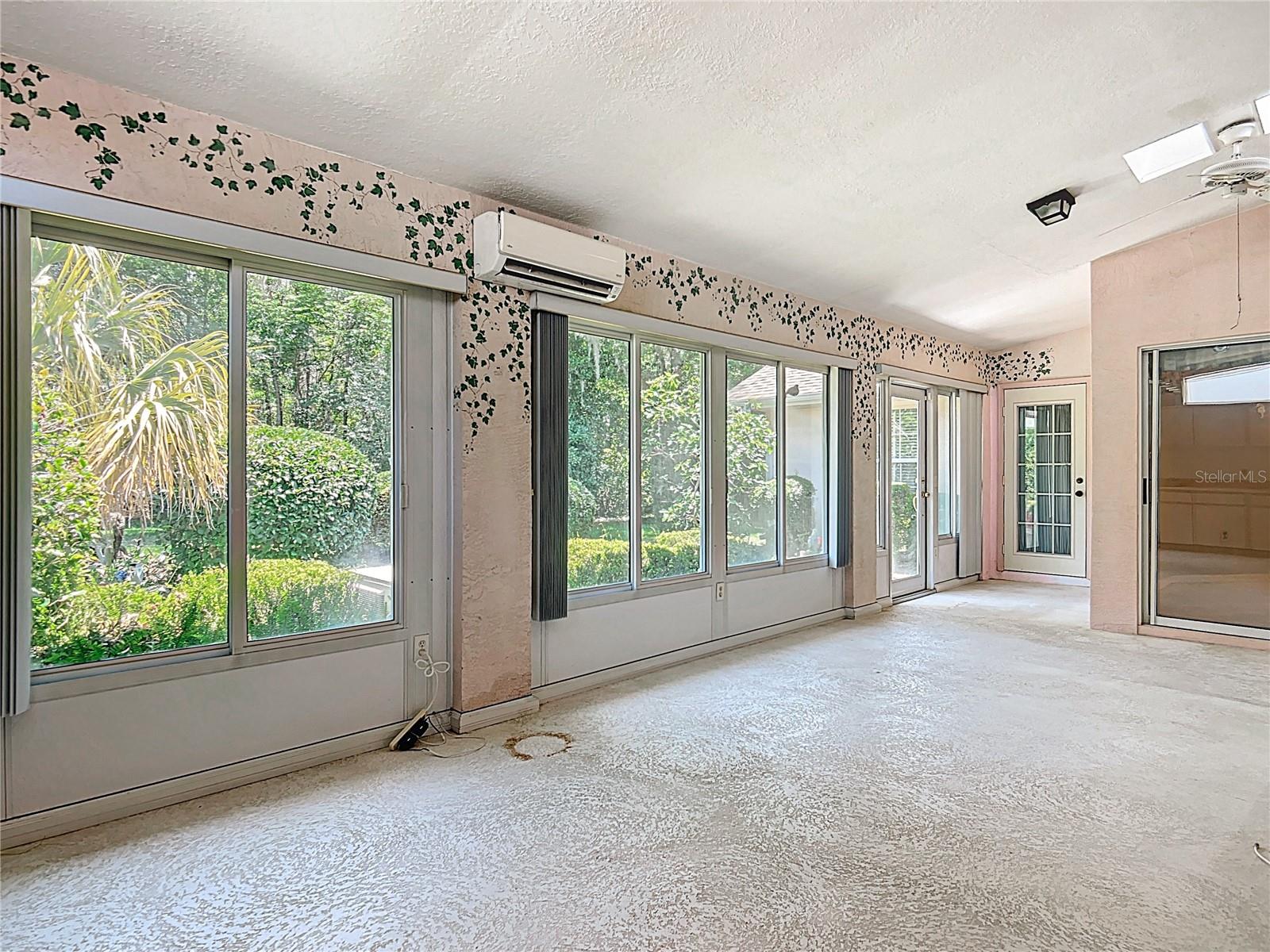 Image 38 of 53 For 6147 N Whispering Oak Loop