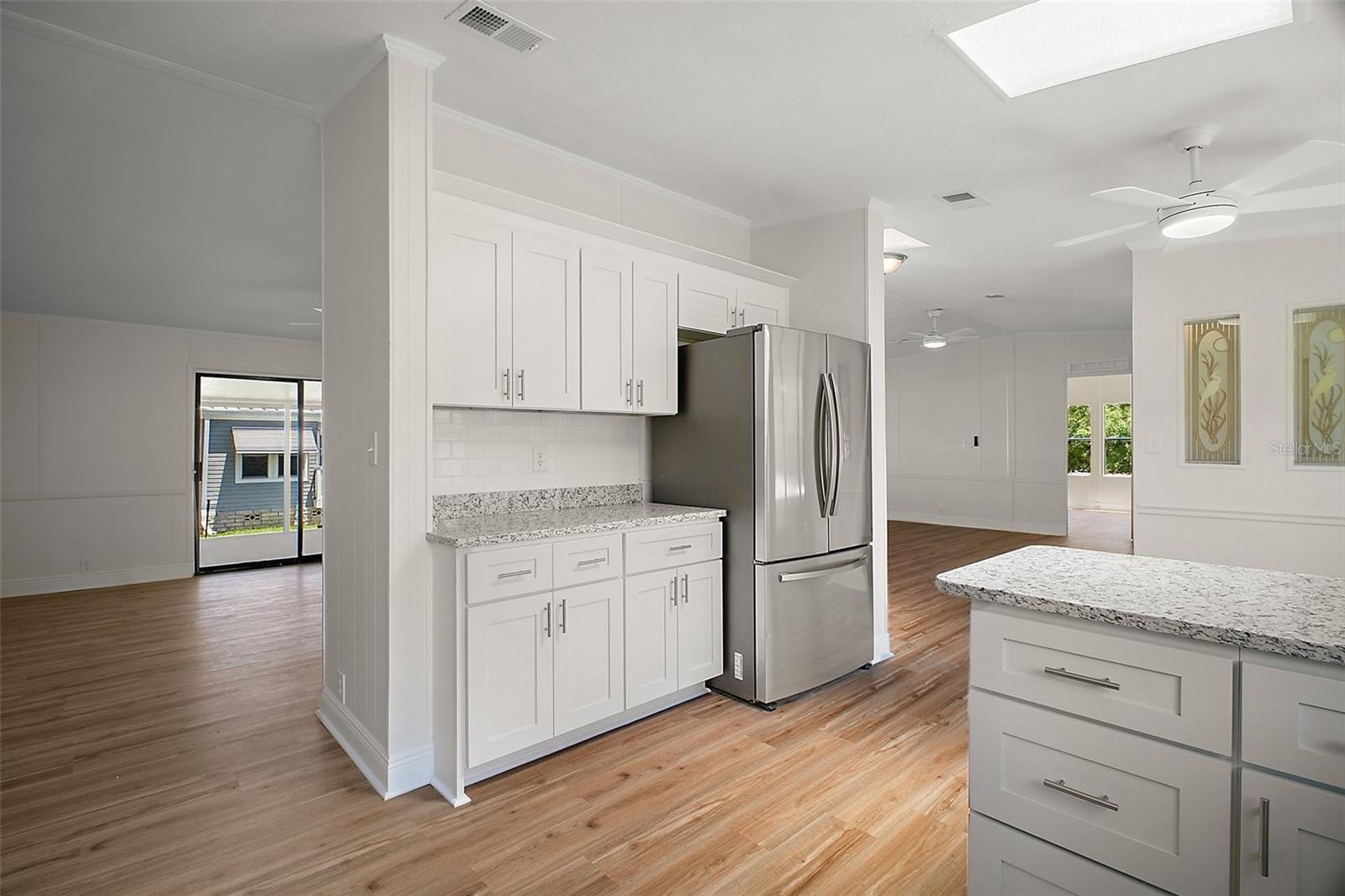 Image 12 of 33 For 4039 Citrus Circle 200