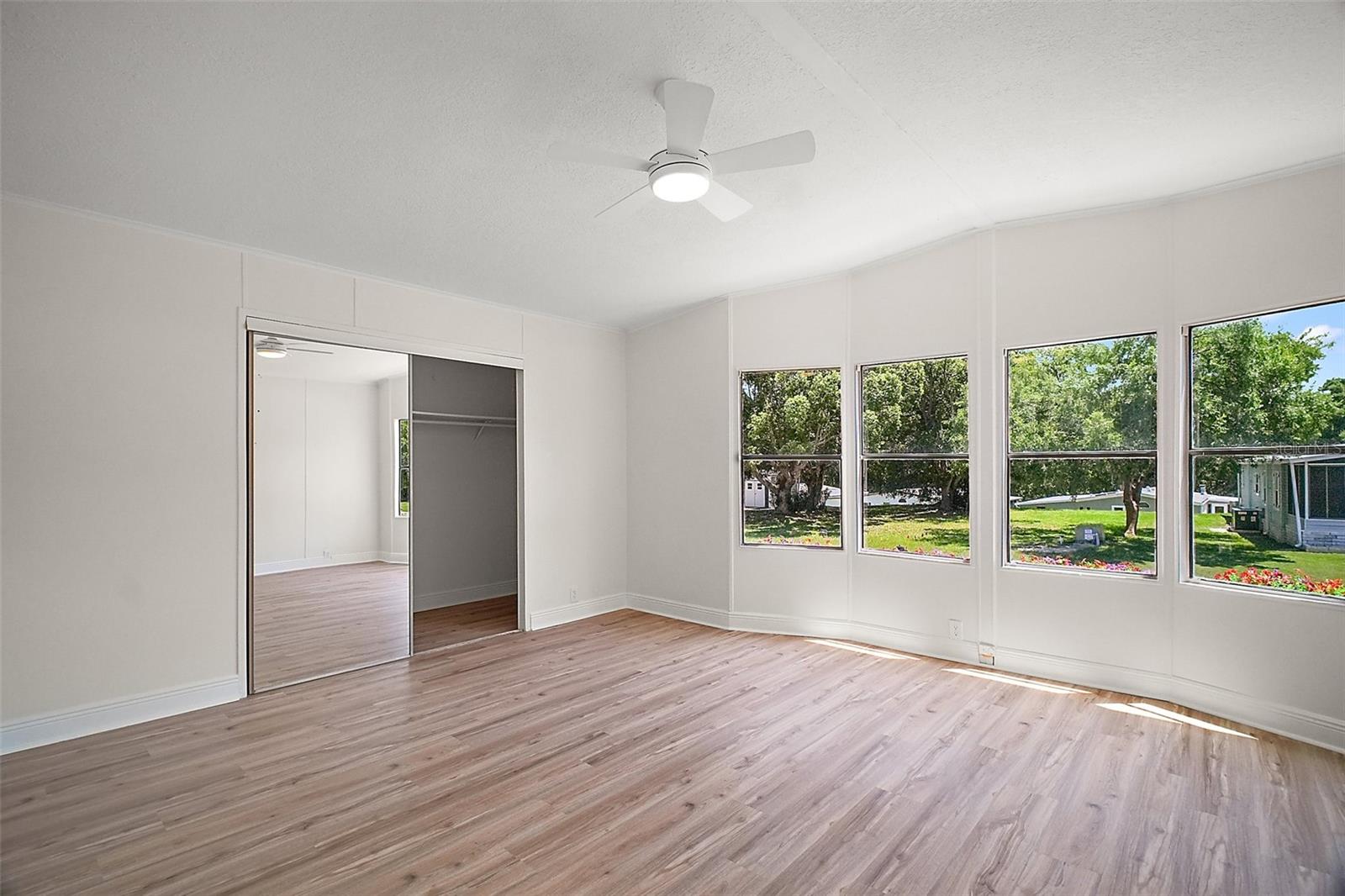 Image 17 of 33 For 4039 Citrus Circle 200